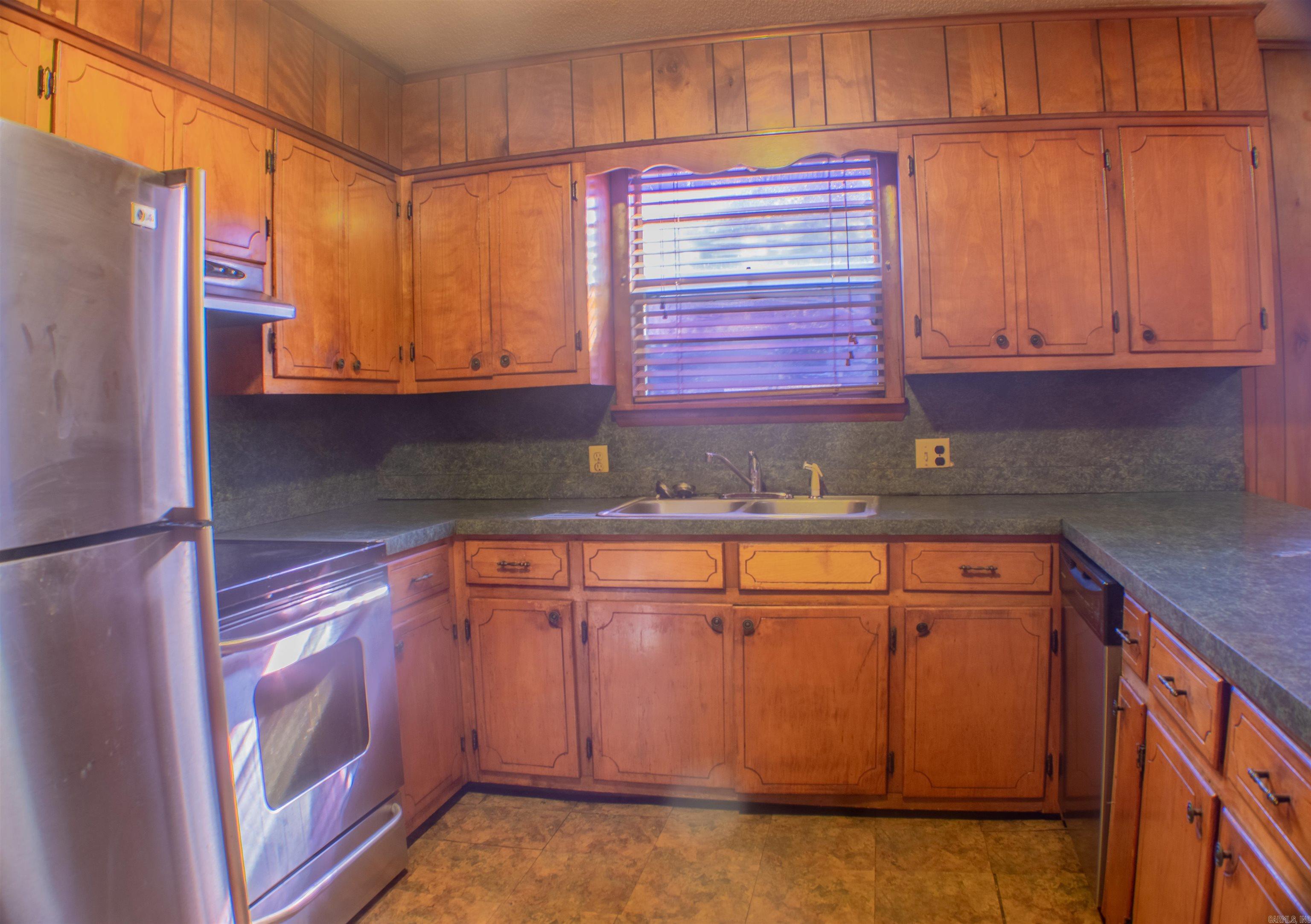 EZELLS - Residential