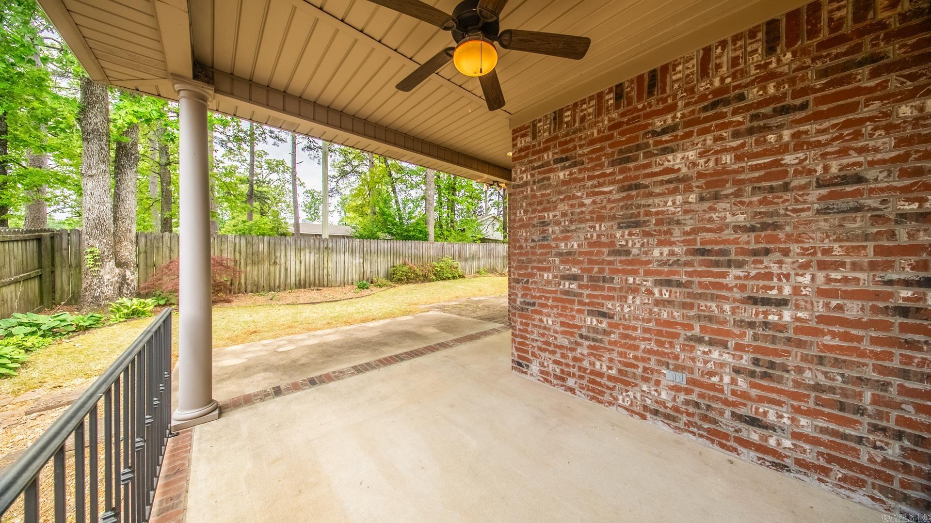 LONGLEAF COVE - Residential