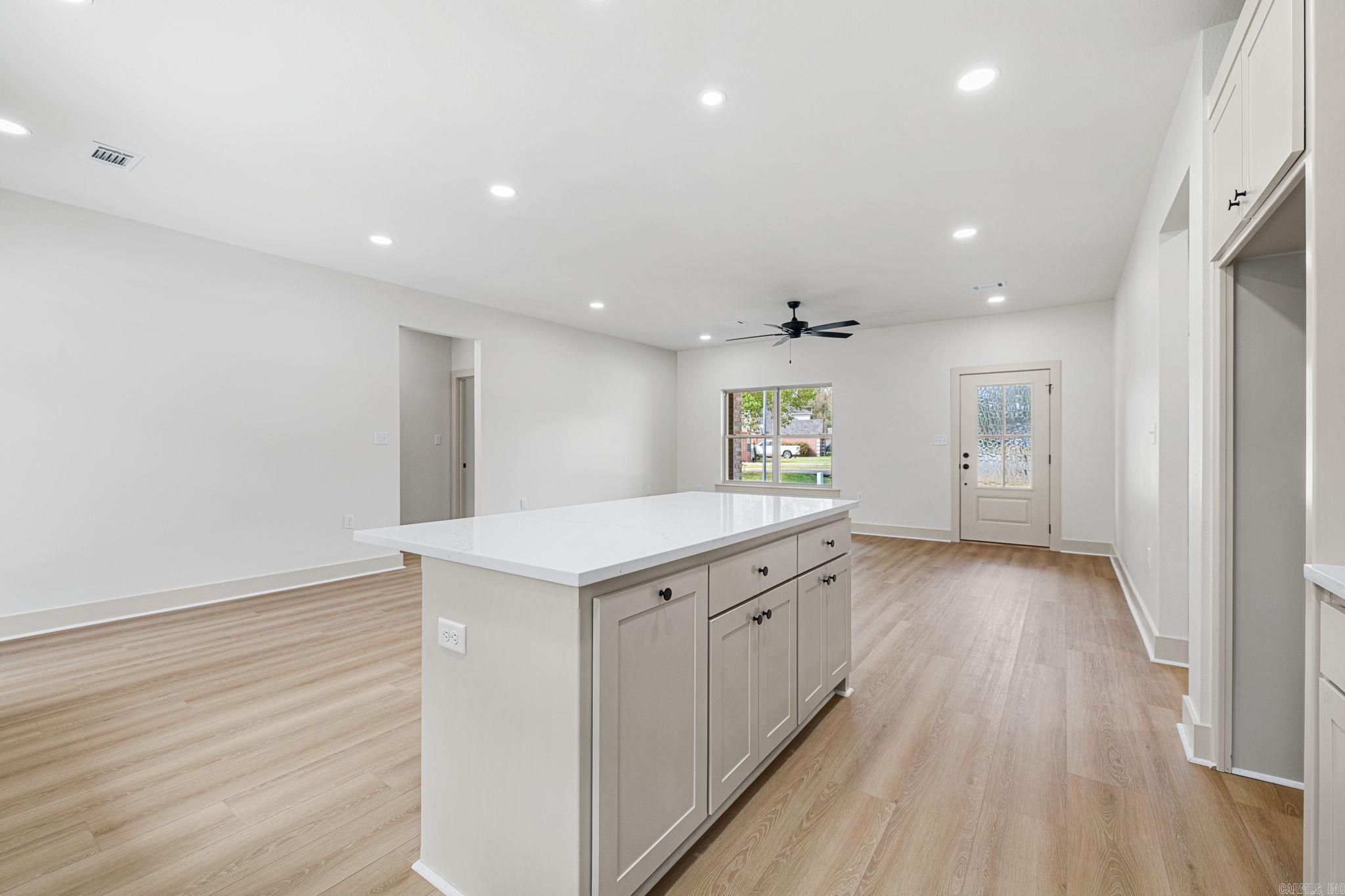 HEIGHTS - Residential