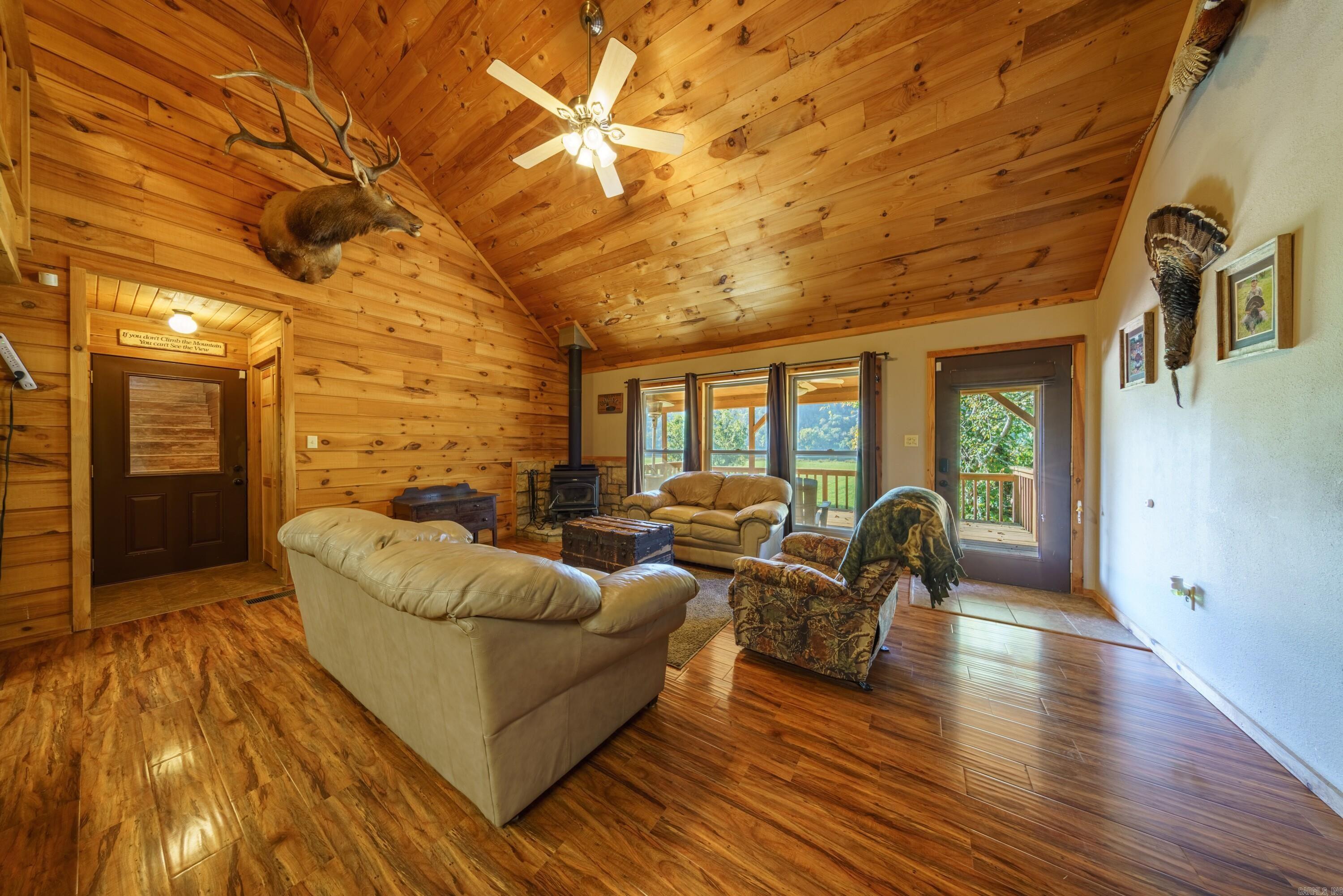 Metes & Bounds - Residential