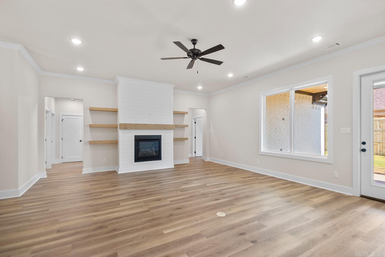 SPENCER CROSSING LLC - Residential