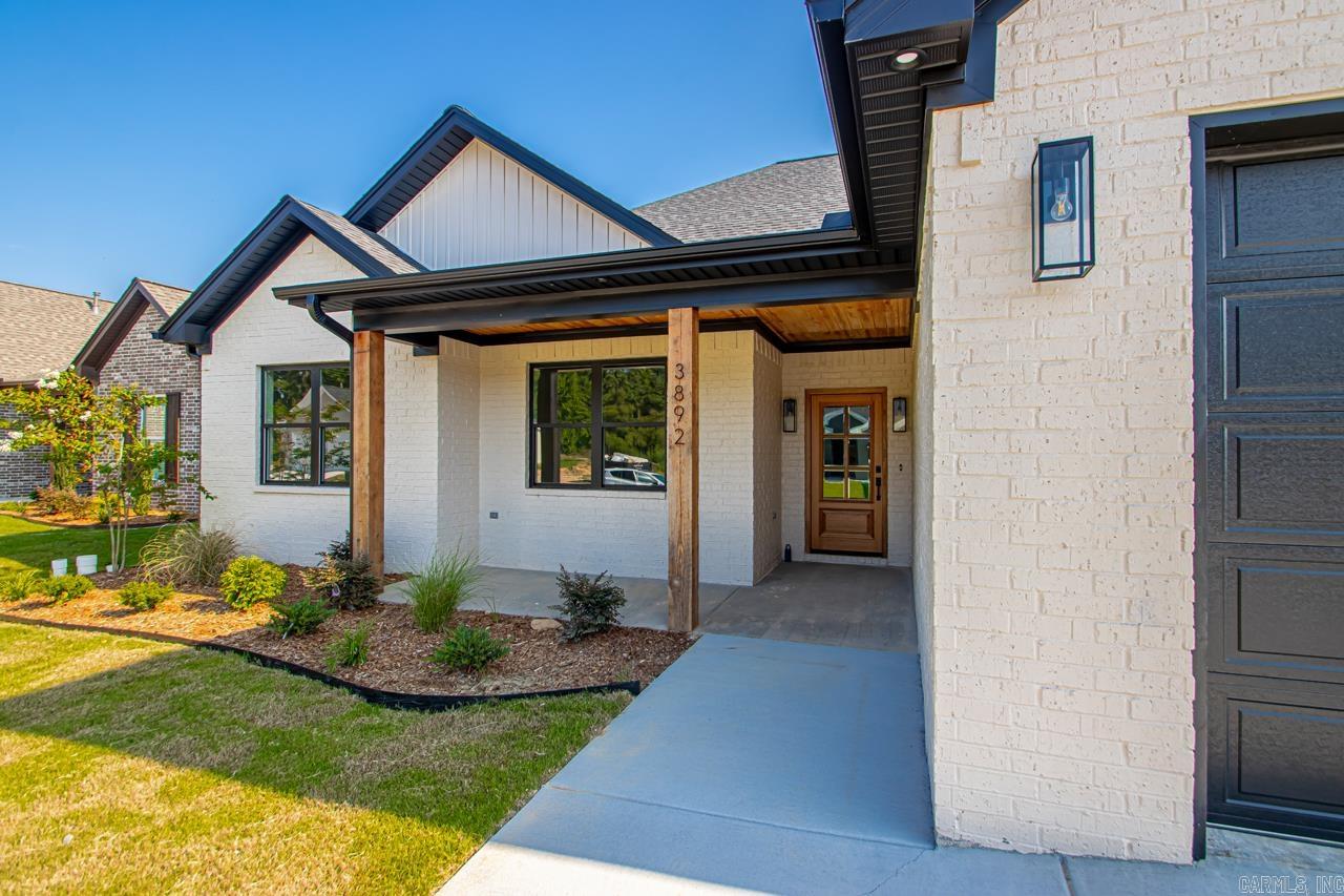 SPENCER CROSSING LLC - Residential