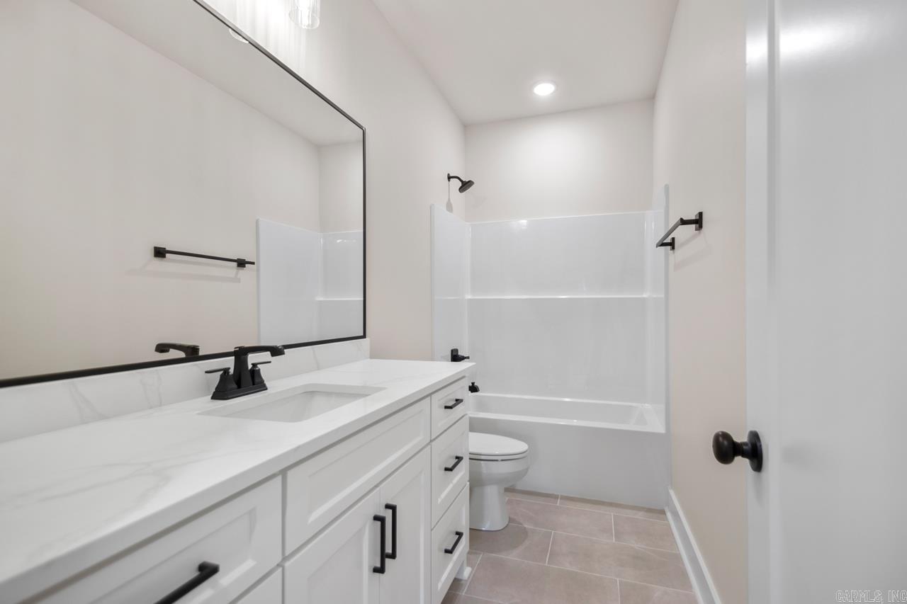 SPENCER CROSSING LLC - Residential