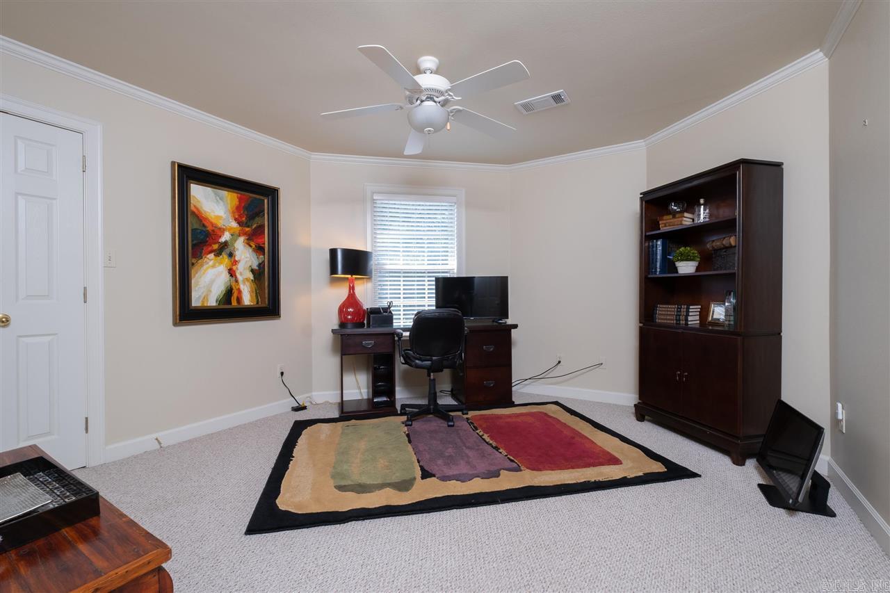 CHENAL VALLEY MARGEUAX - Residential