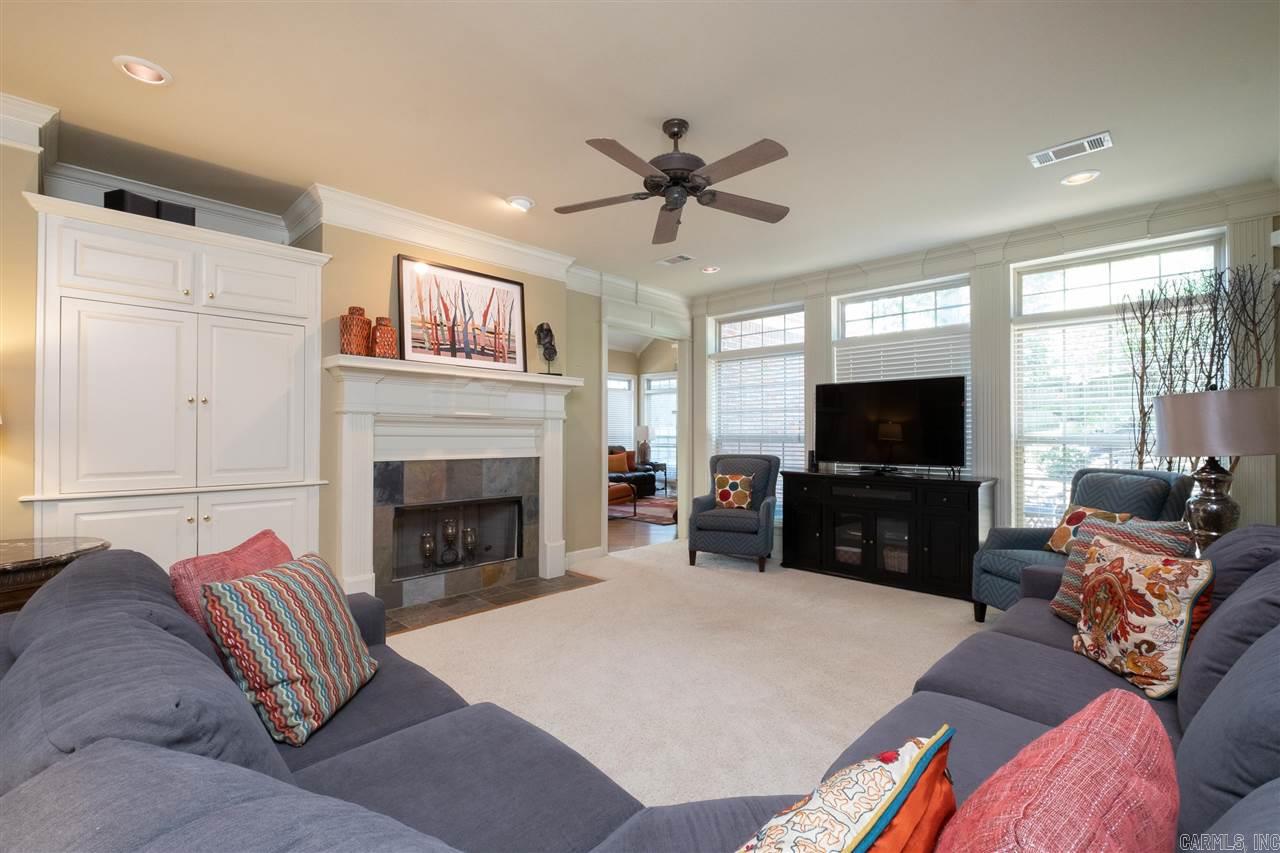 CHENAL VALLEY MARGEUAX - Residential