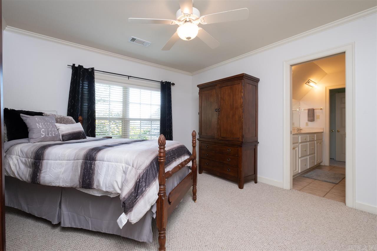 CHENAL VALLEY MARGEUAX - Residential