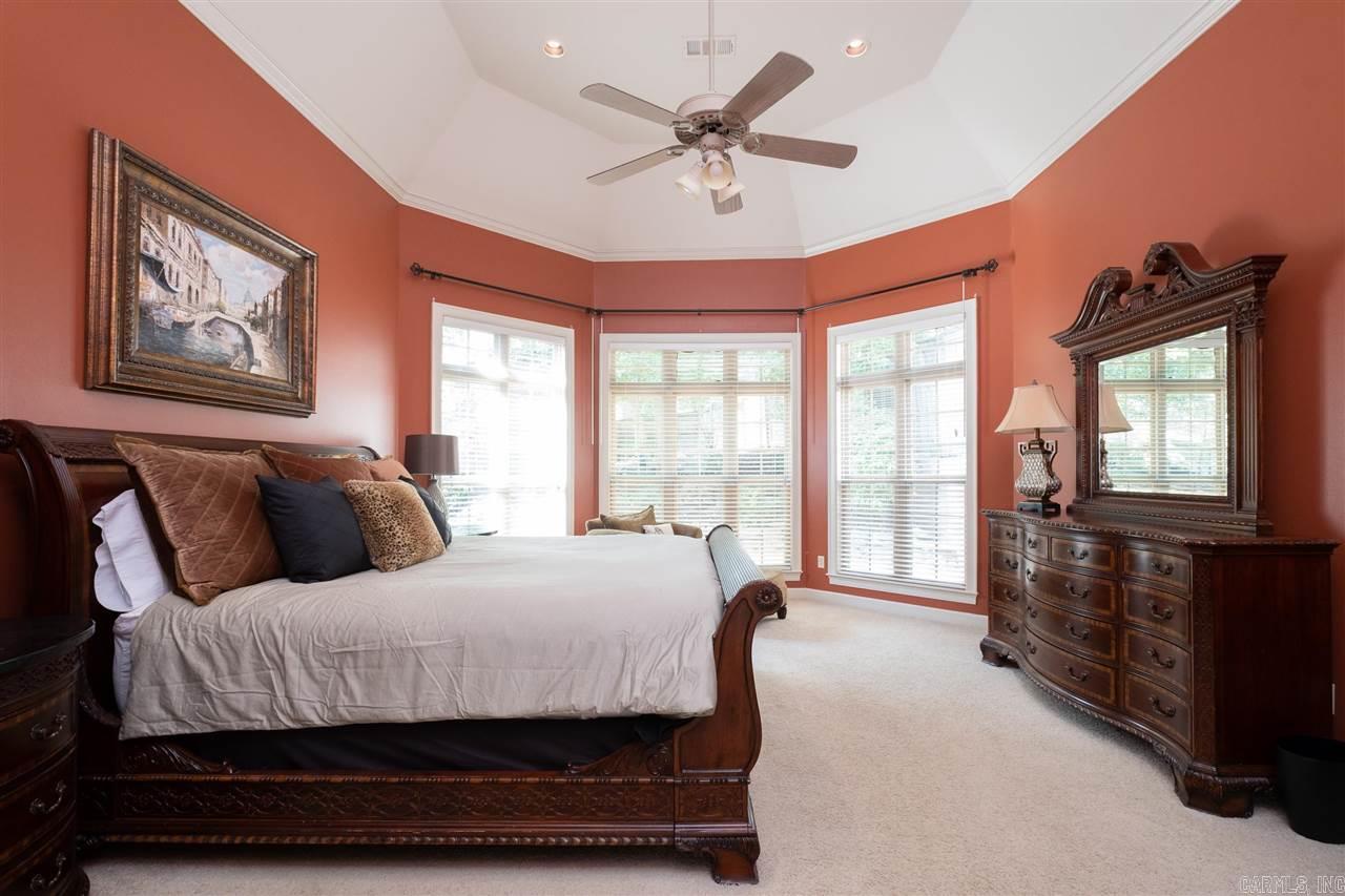 CHENAL VALLEY MARGEUAX - Residential