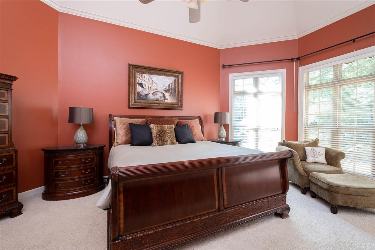 CHENAL VALLEY MARGEUAX - Residential