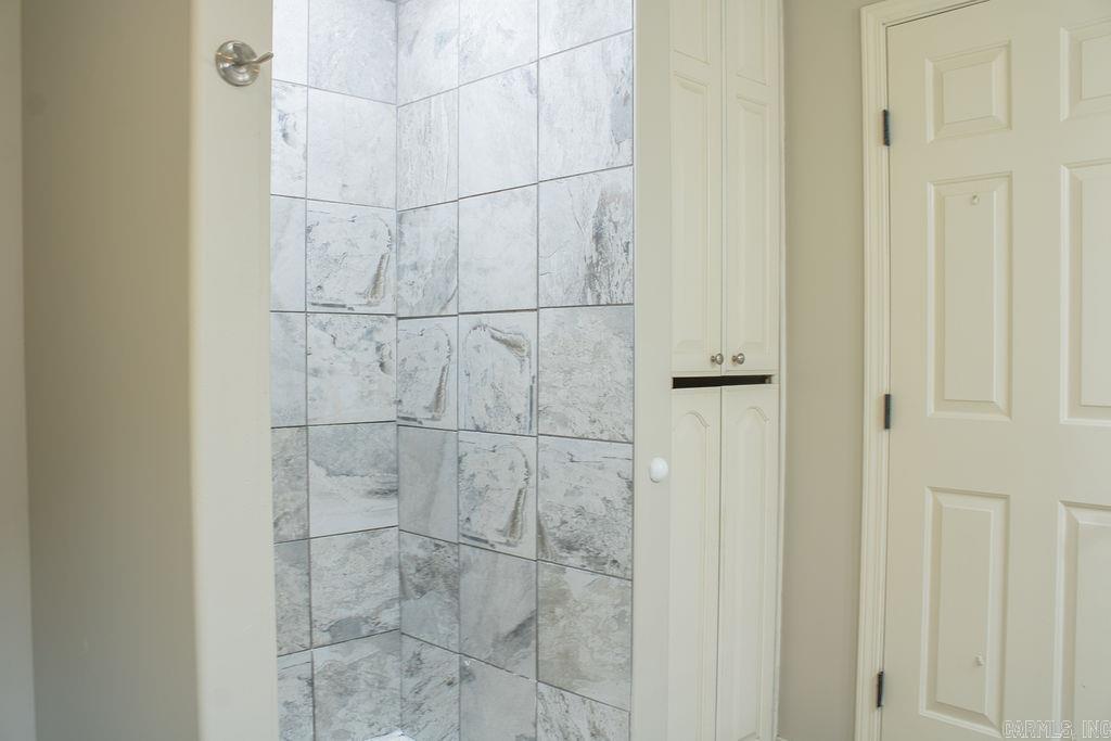 LAKE MENA, INC. - Residential