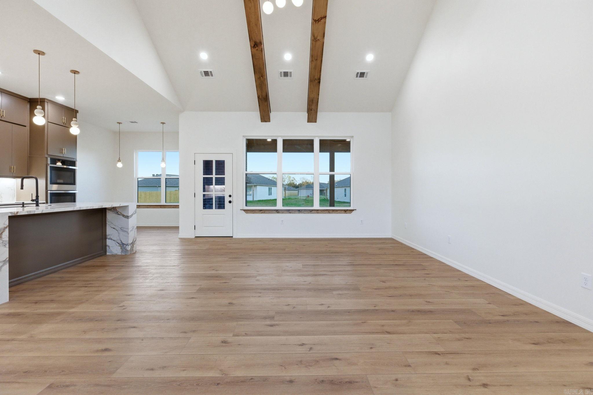 STAGECOACH ESTATES - Residential