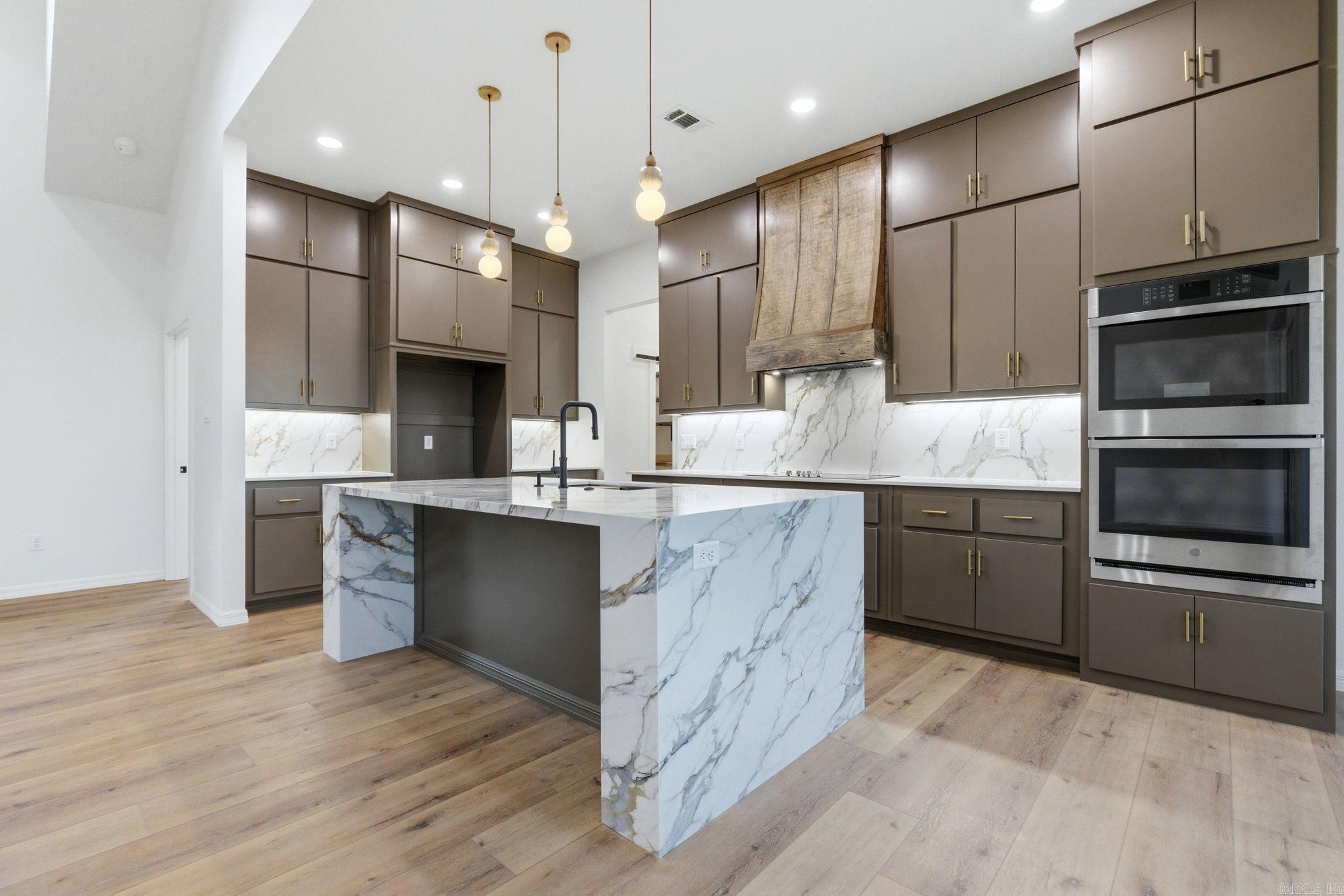 STAGECOACH ESTATES - Residential