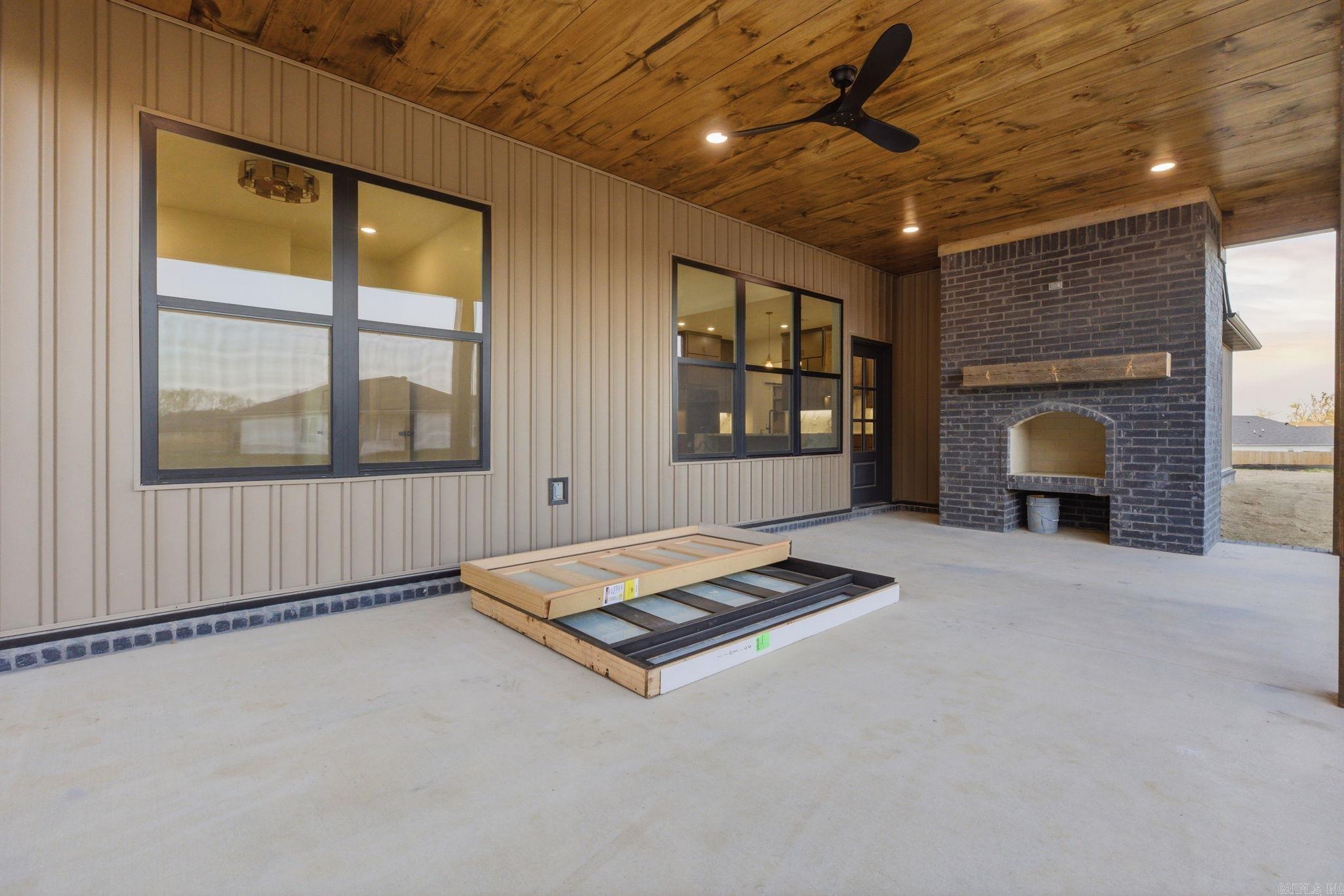 STAGECOACH ESTATES - Residential