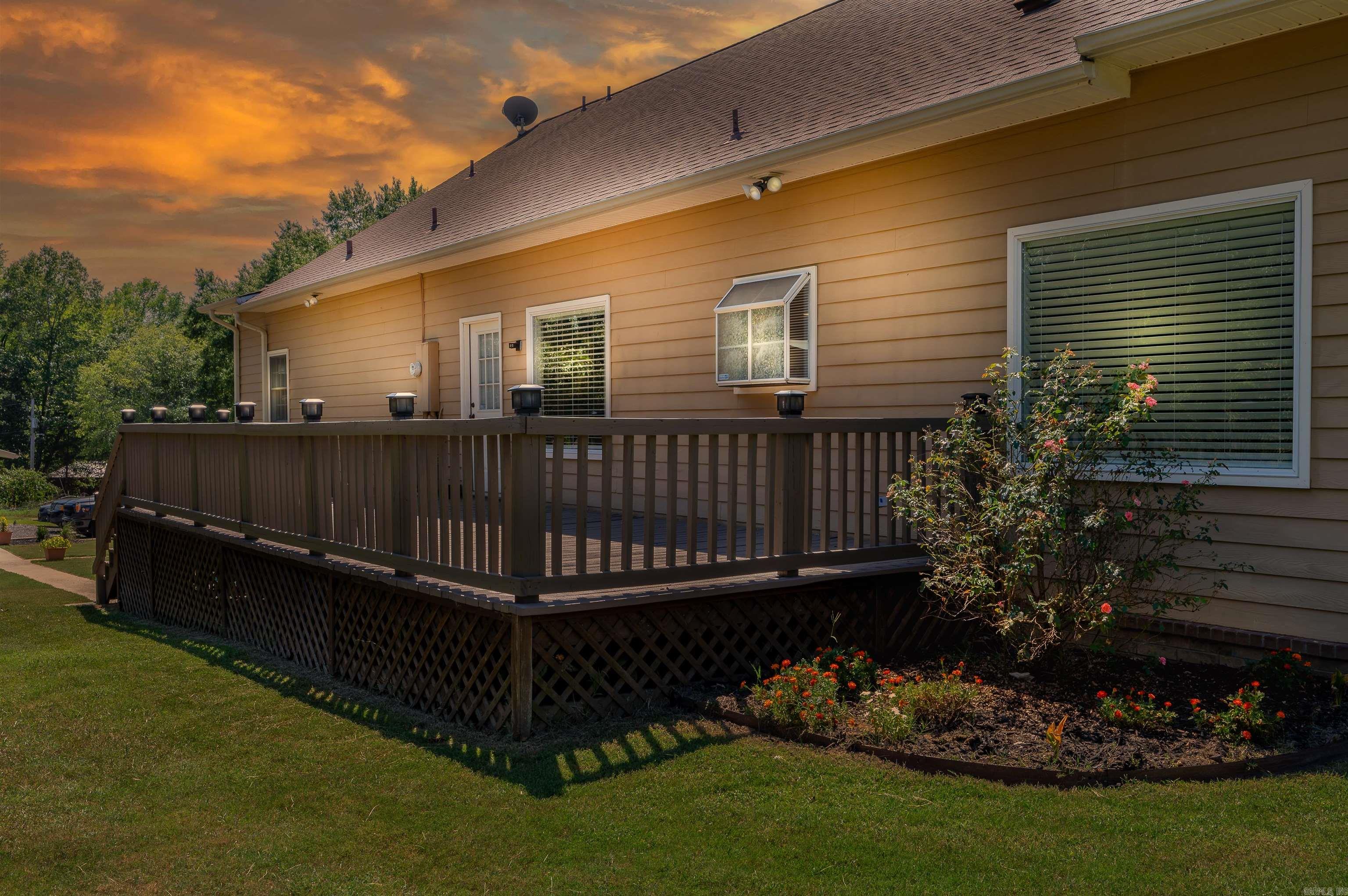 Metes & Bounds - Residential