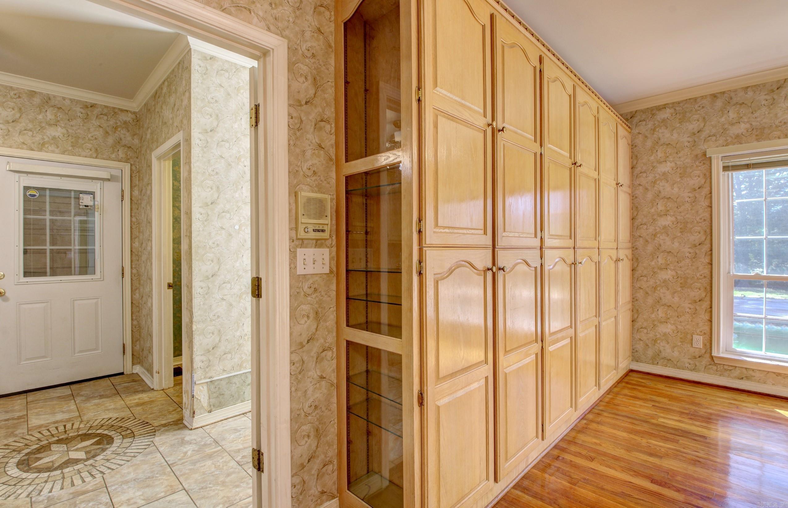 WILLIAMSBURG - Residential