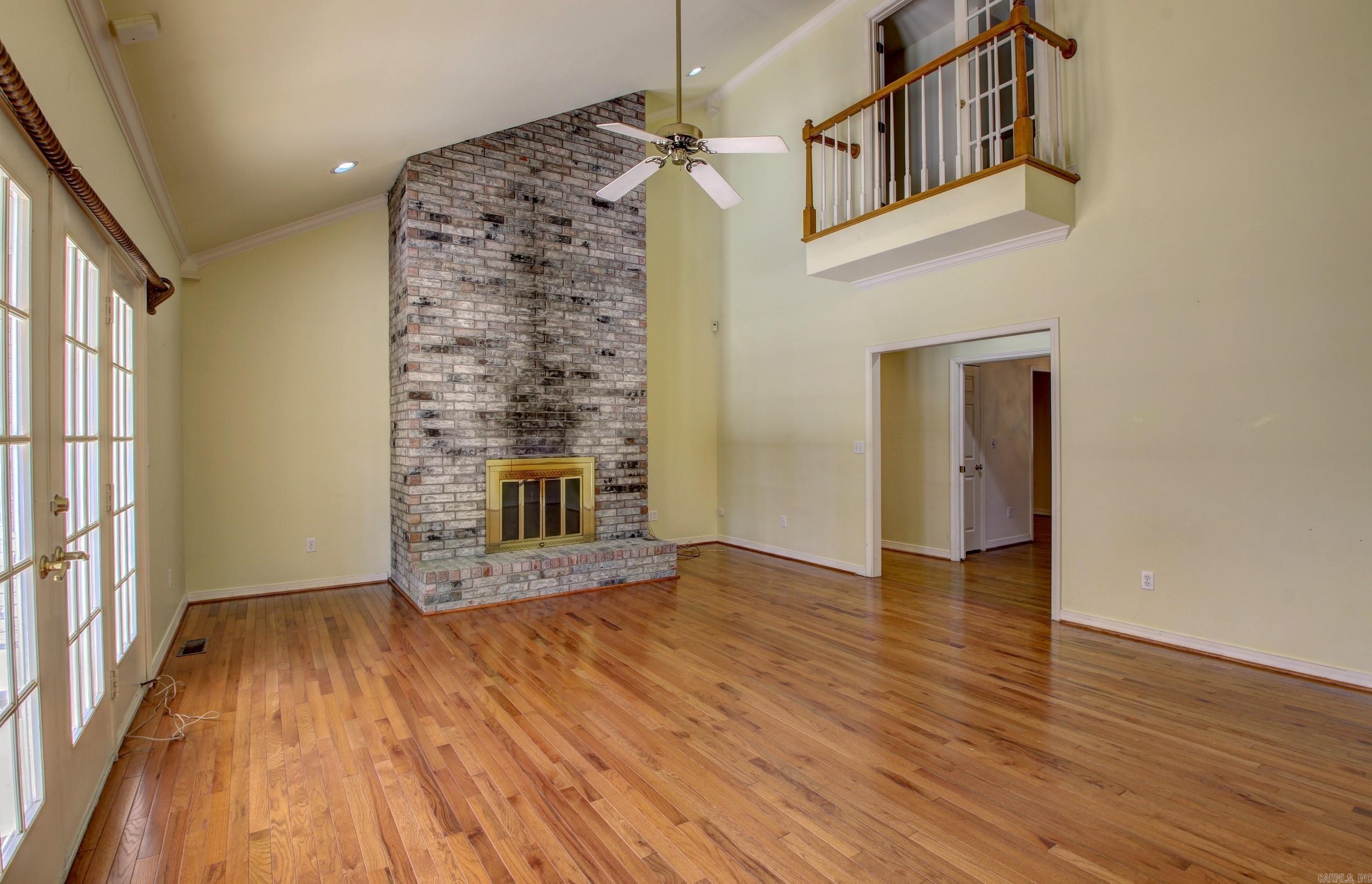 WILLIAMSBURG - Residential