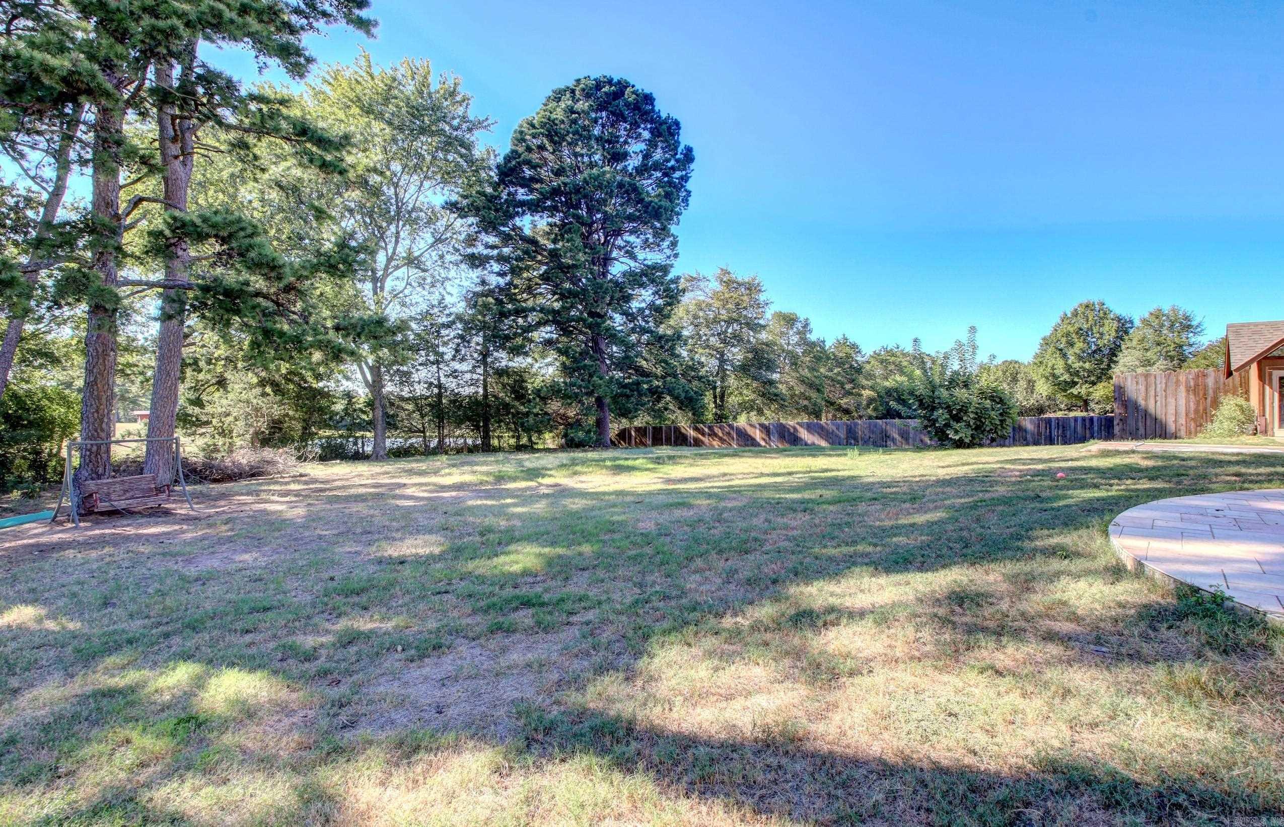 WILLIAMSBURG - Residential