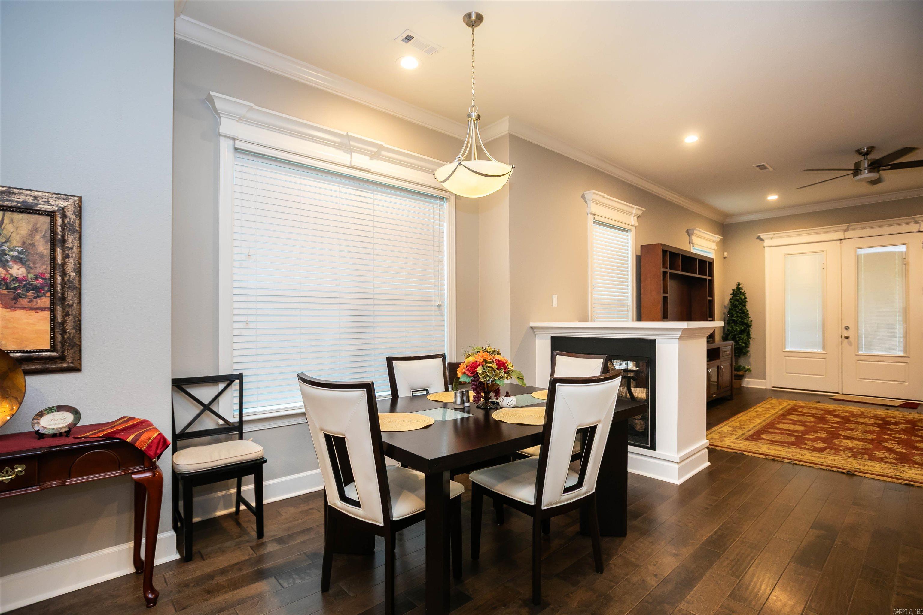 HUNTER CROSSING - Residential