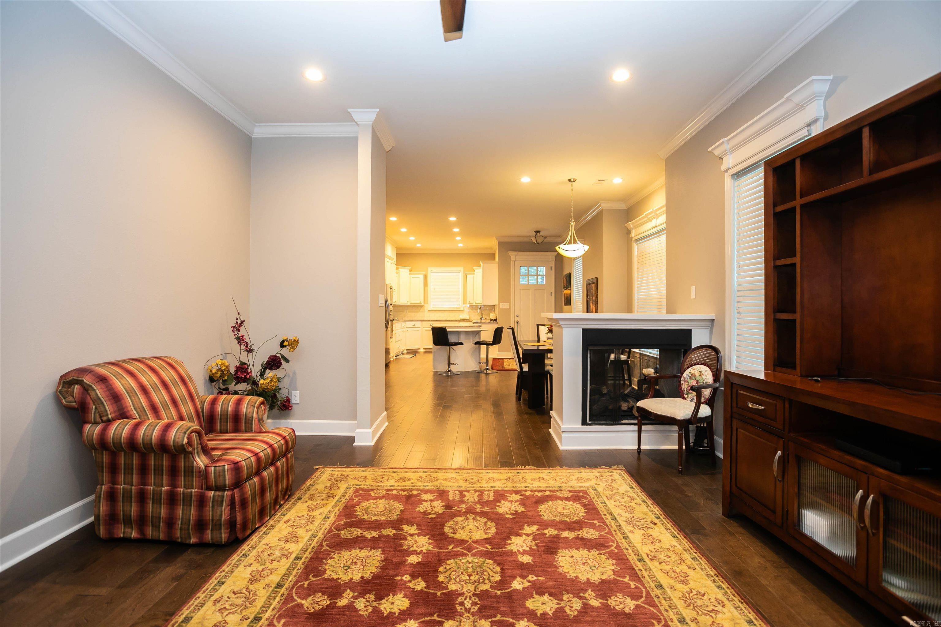 HUNTER CROSSING - Residential