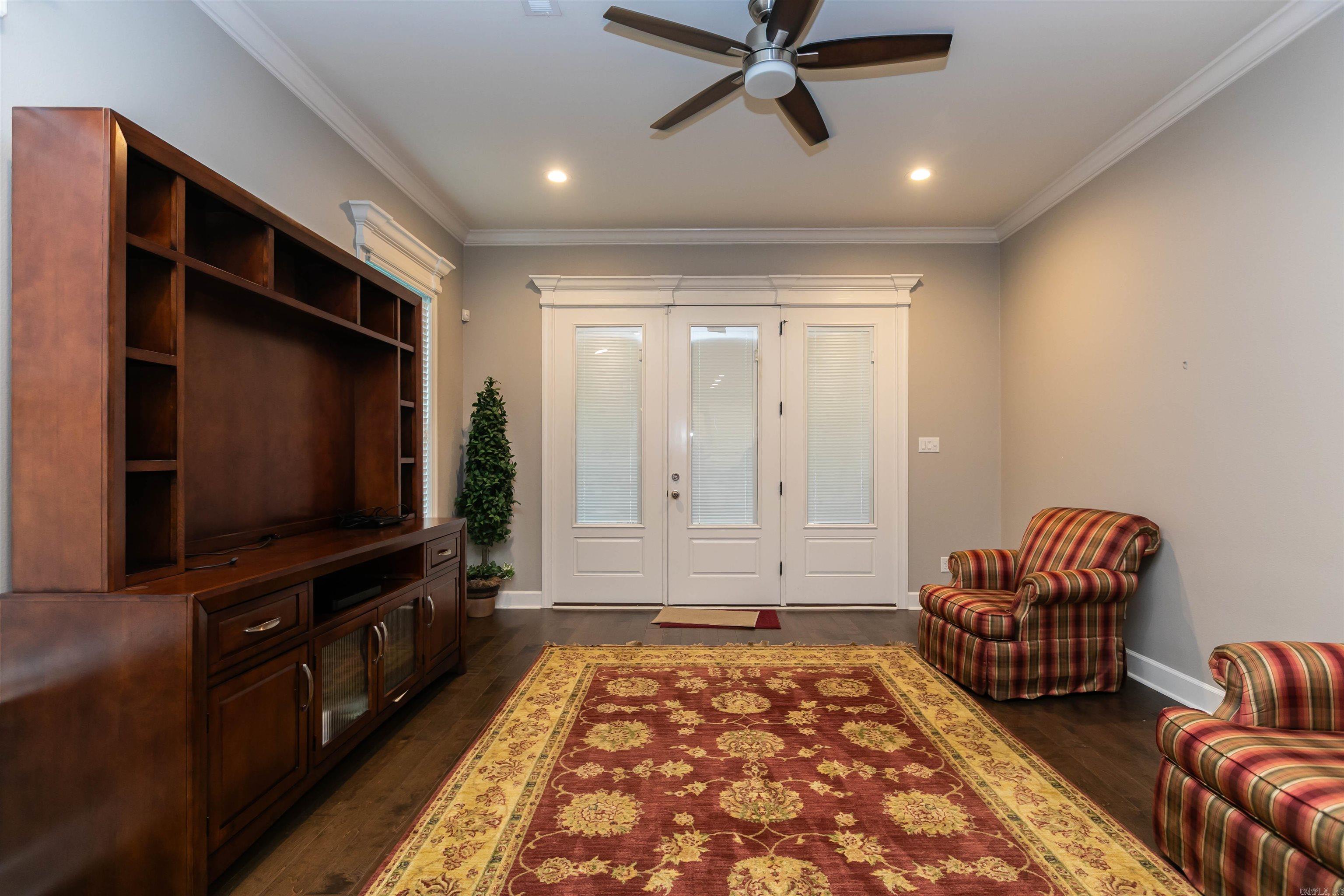 HUNTER CROSSING - Residential