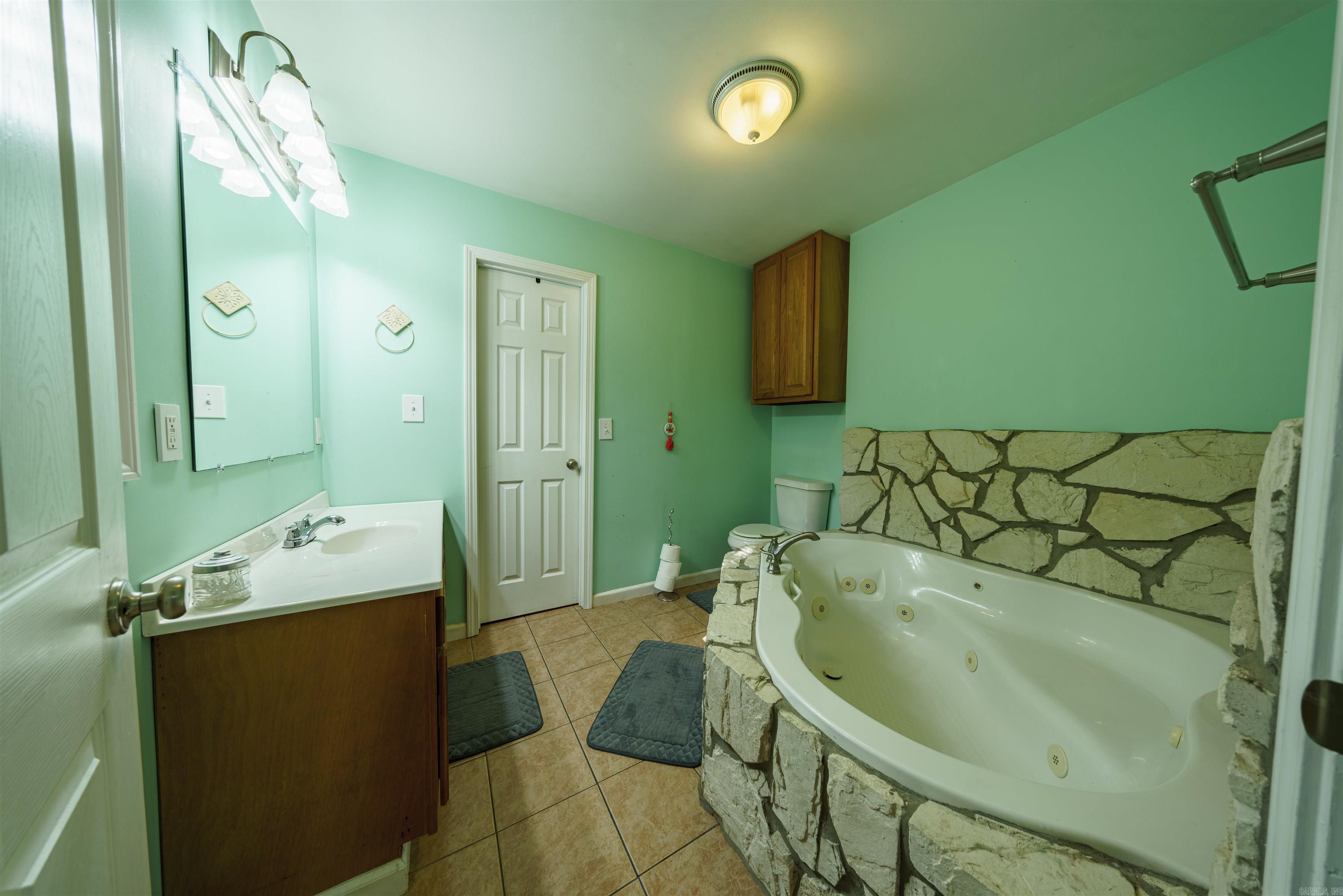 LAKEVIEW RIDGE - Residential