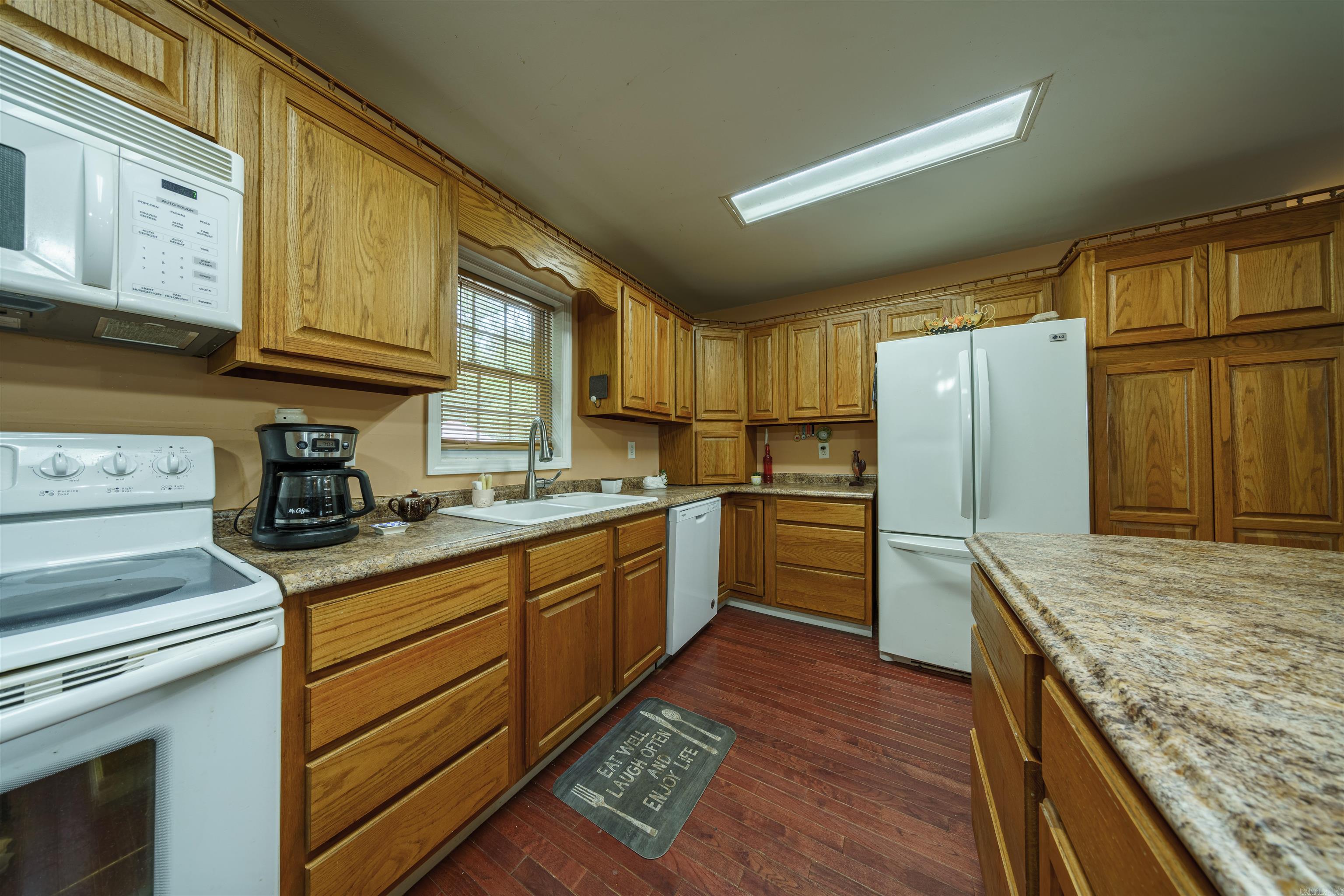 LAKEVIEW RIDGE - Residential