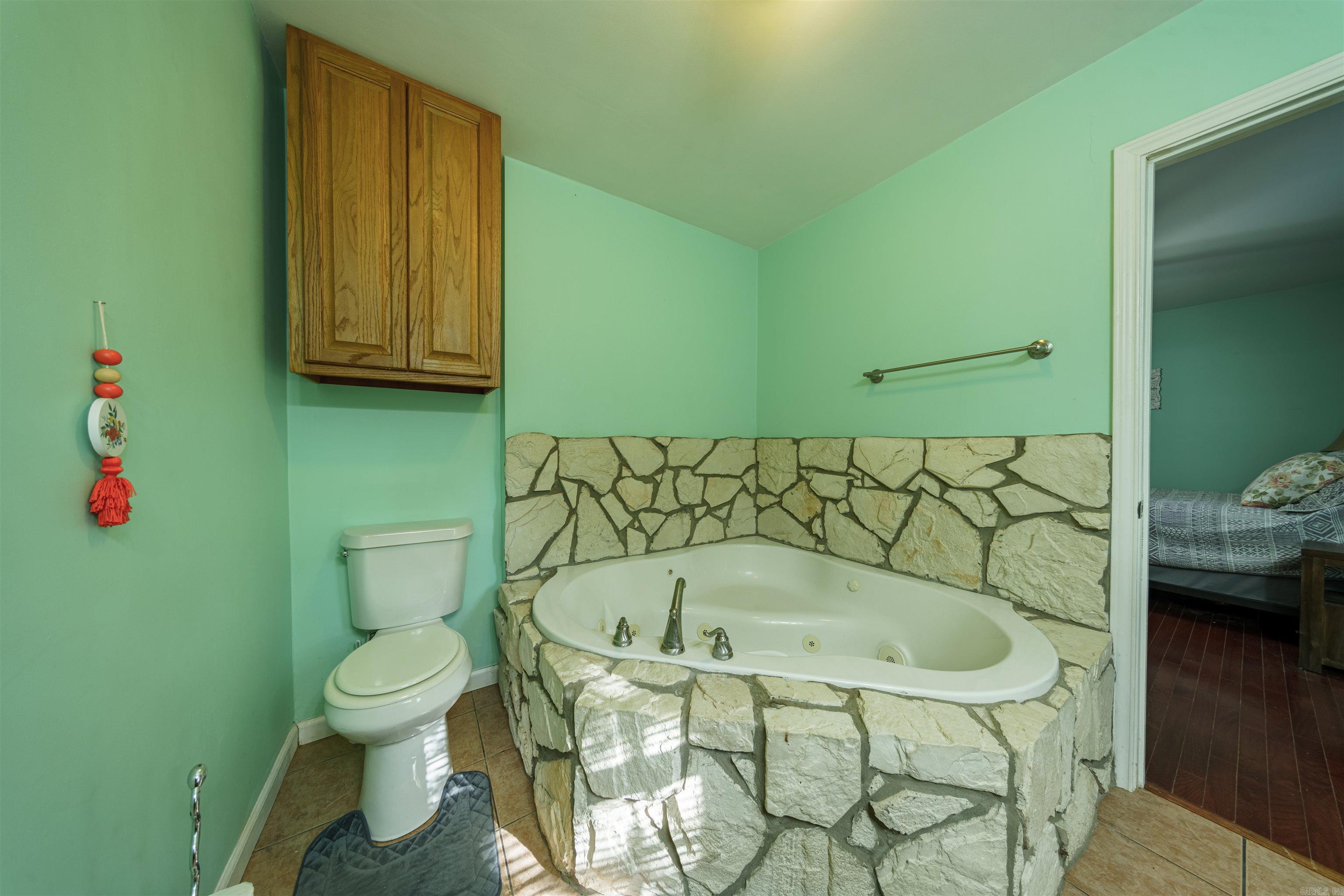 LAKEVIEW RIDGE - Residential