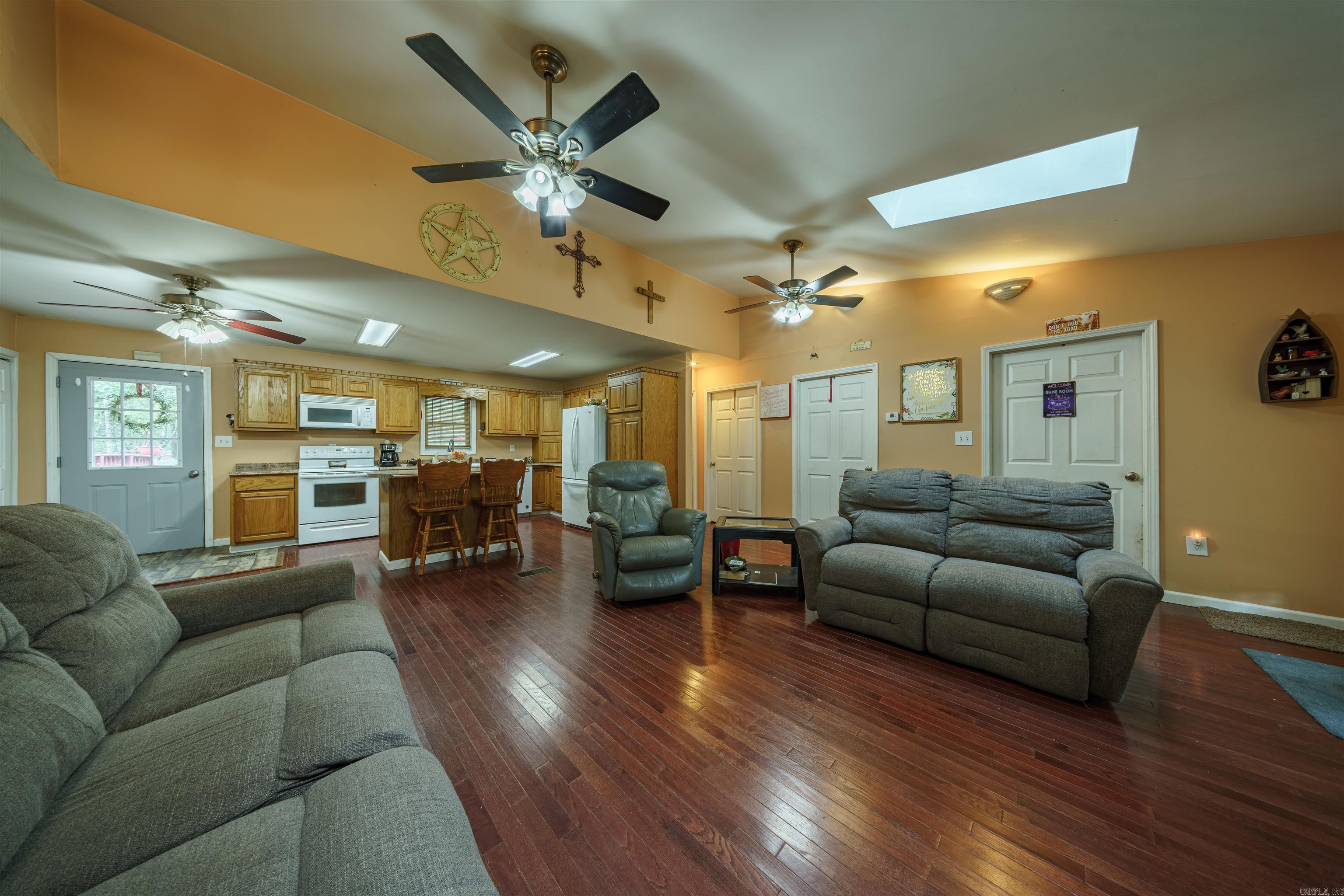 LAKEVIEW RIDGE - Residential