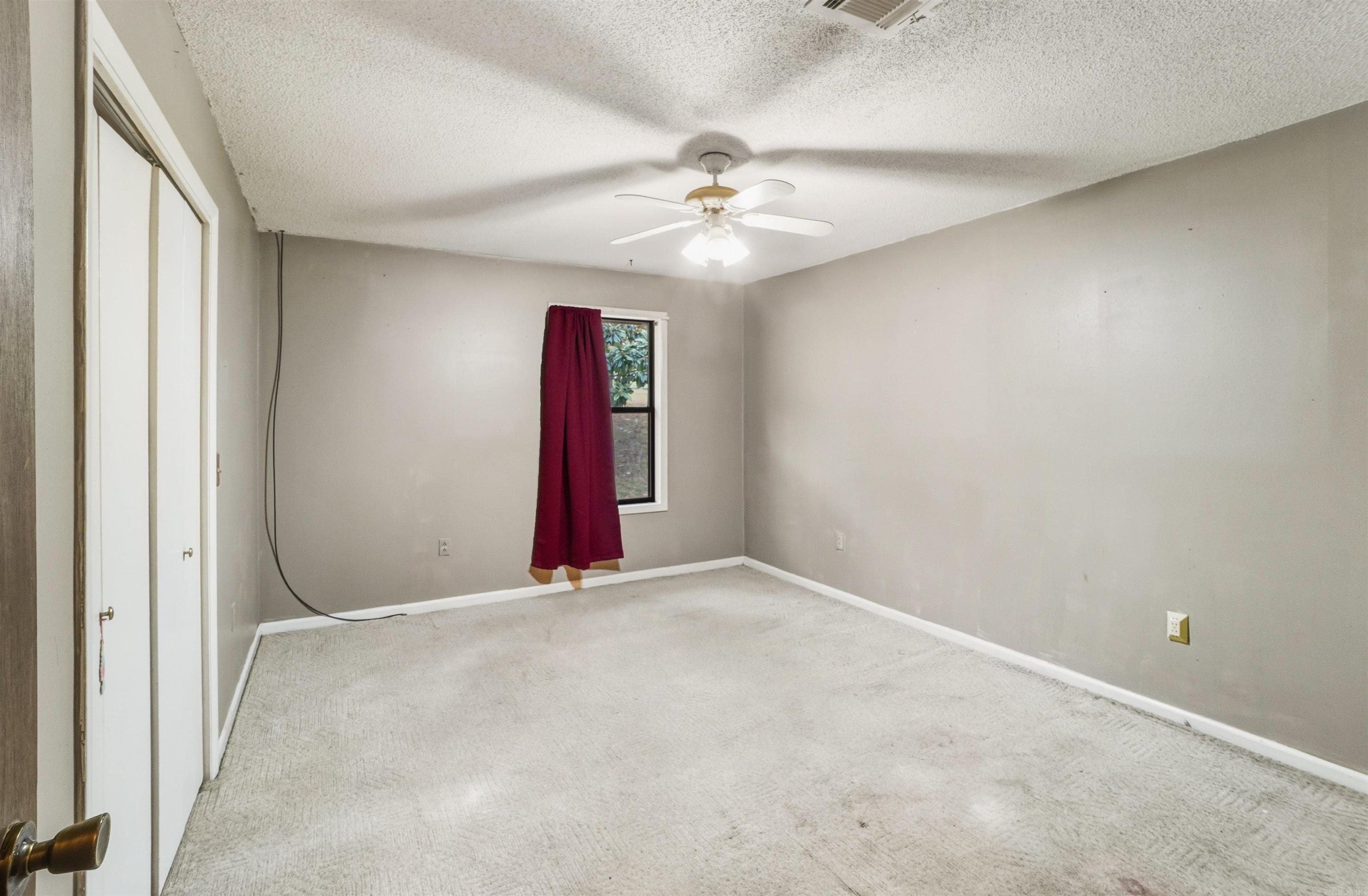 TREASURE HILL - Residential