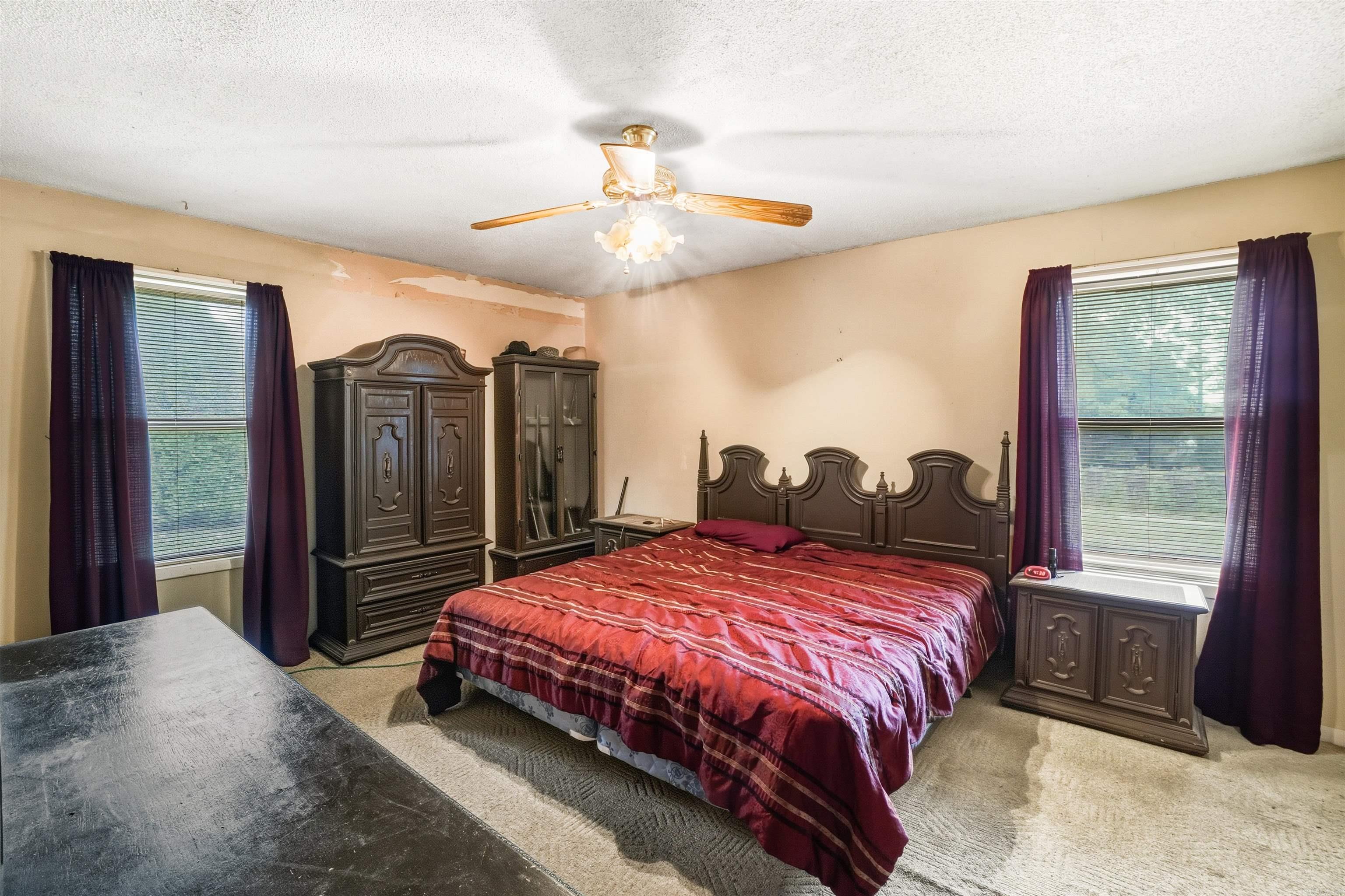 TREASURE HILL - Residential