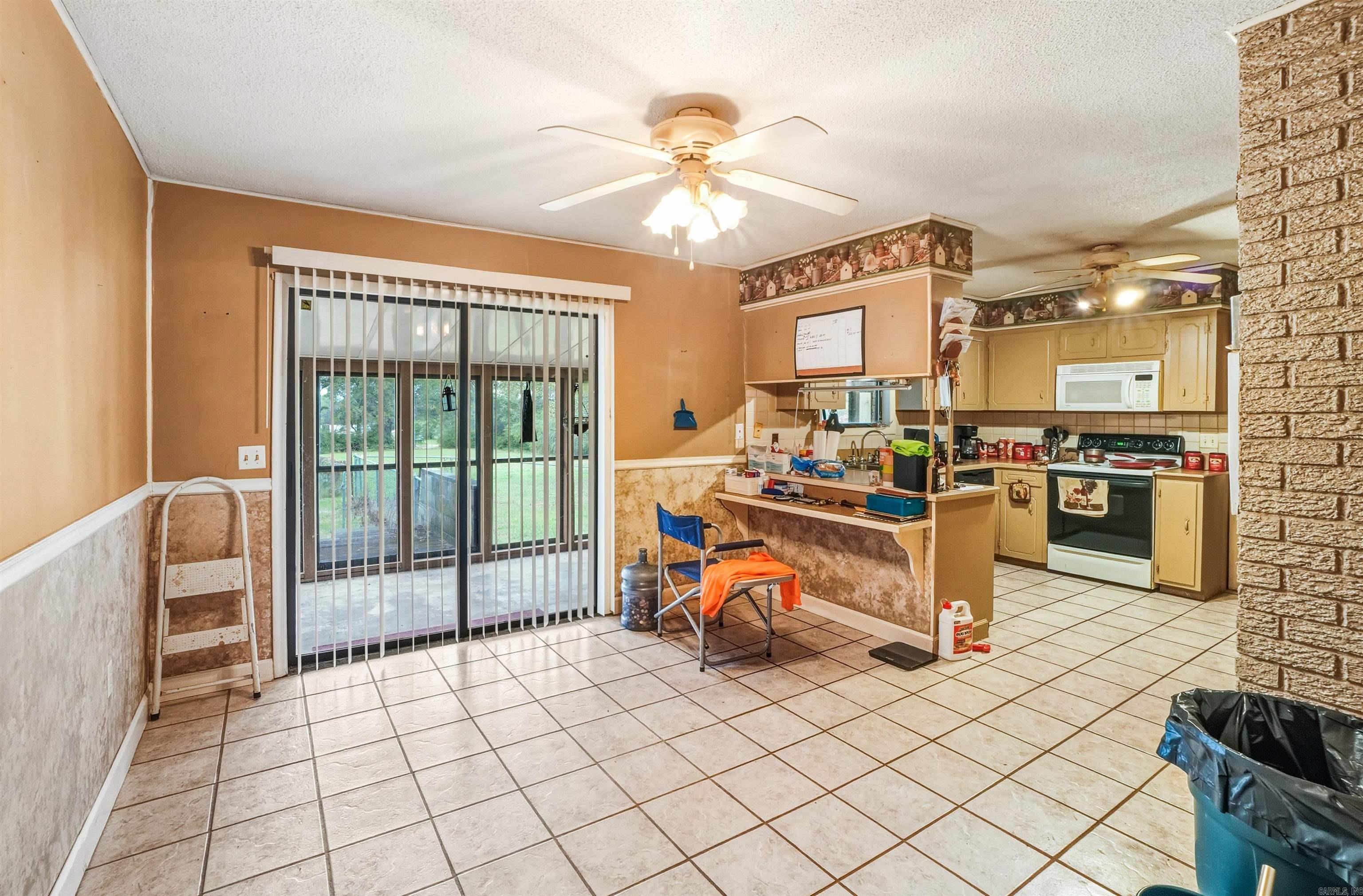 TREASURE HILL - Residential