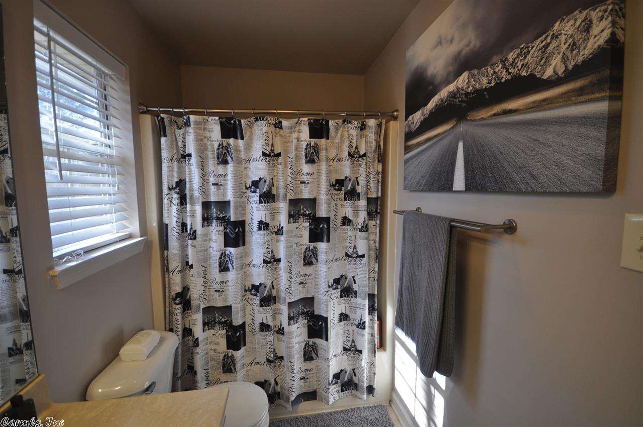 PARKWAY PLACE - Residential