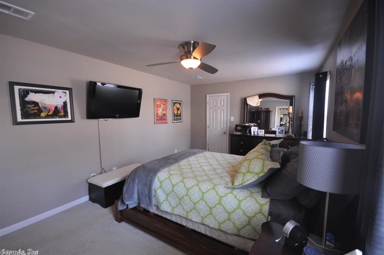 PARKWAY PLACE - Residential