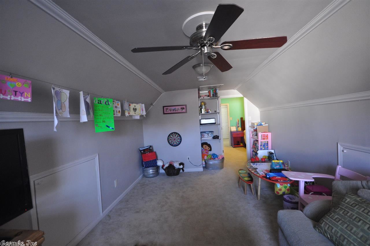 PARKWAY PLACE - Residential