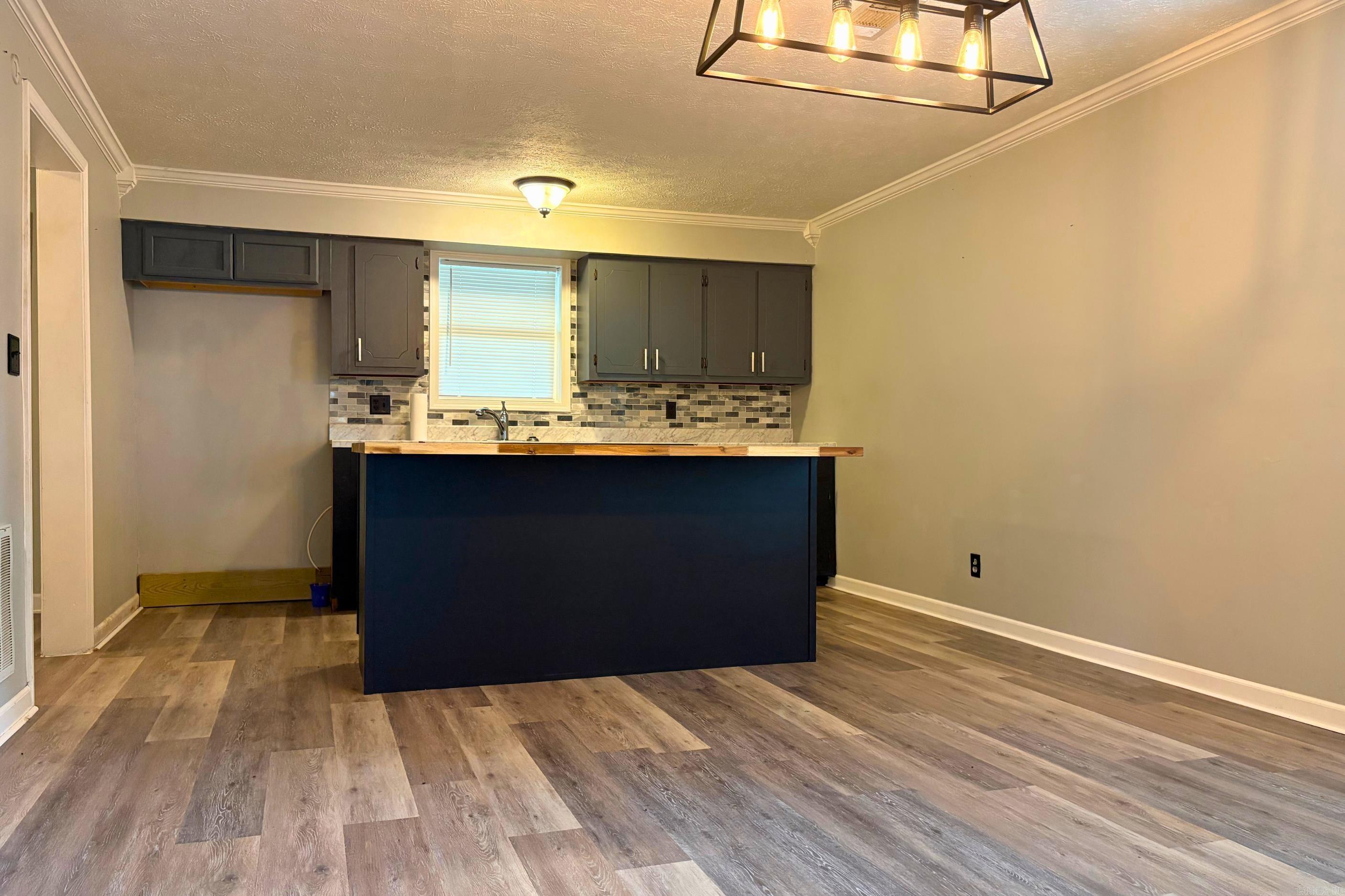 Lambert 2nd - Residential