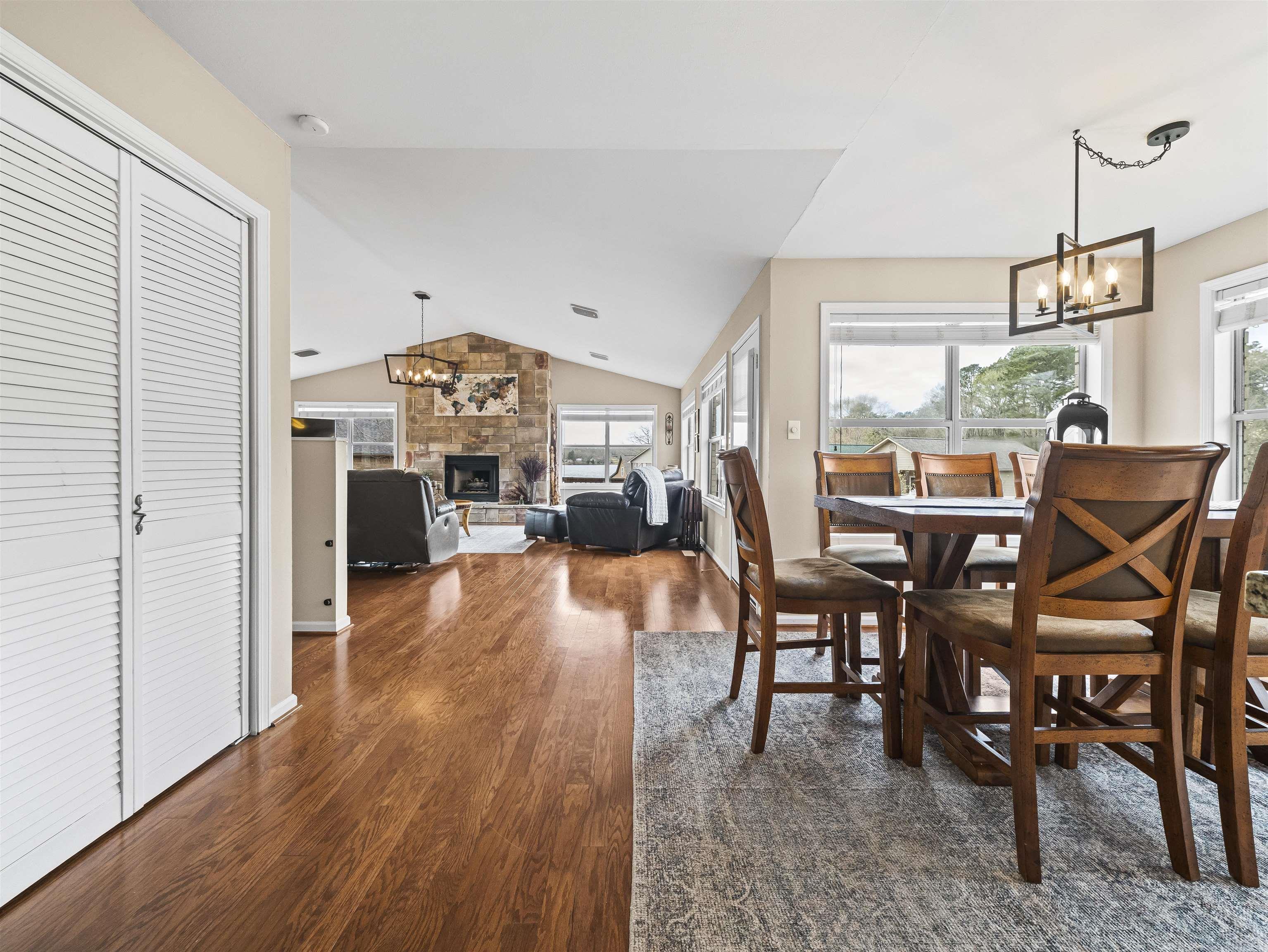 THORNTON FERRY ESTATES - Residential