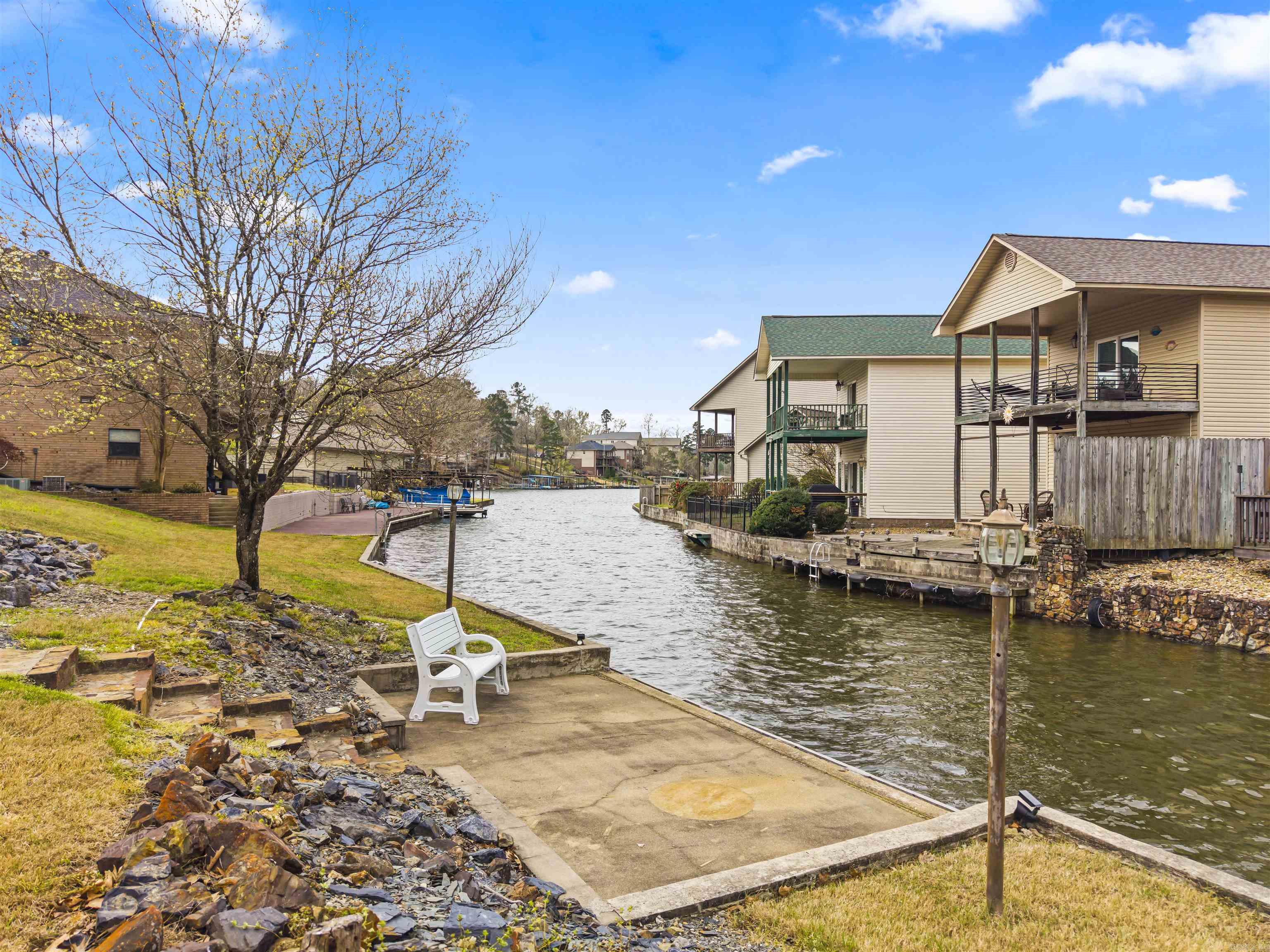 THORNTON FERRY ESTATES - Residential