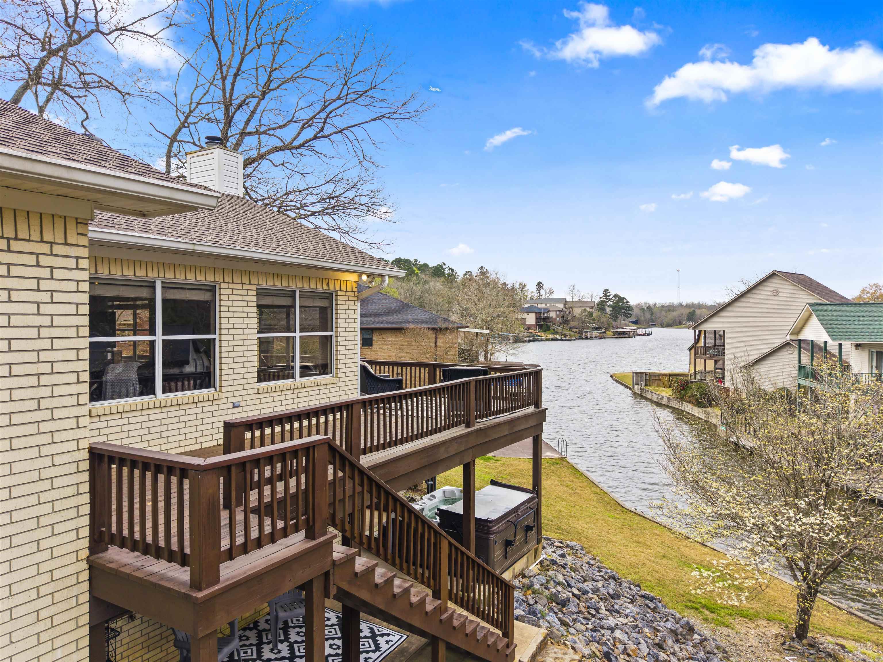 THORNTON FERRY ESTATES - Residential