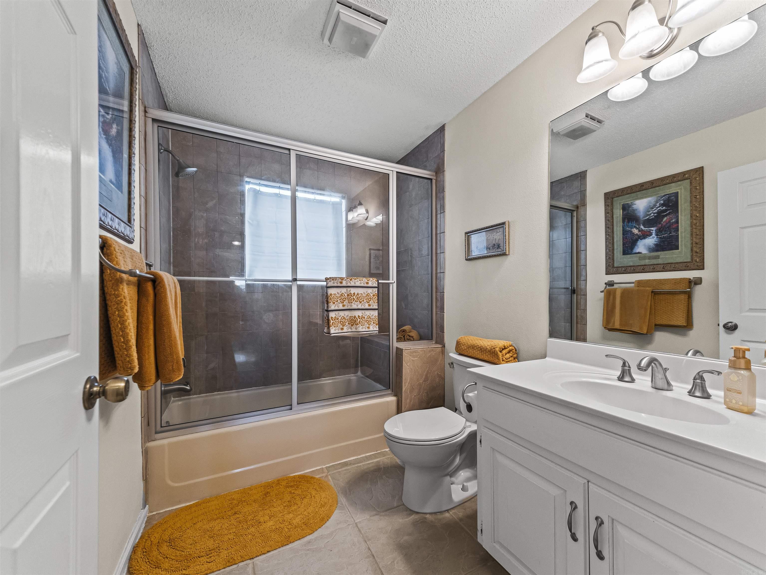 THORNTON FERRY ESTATES - Residential