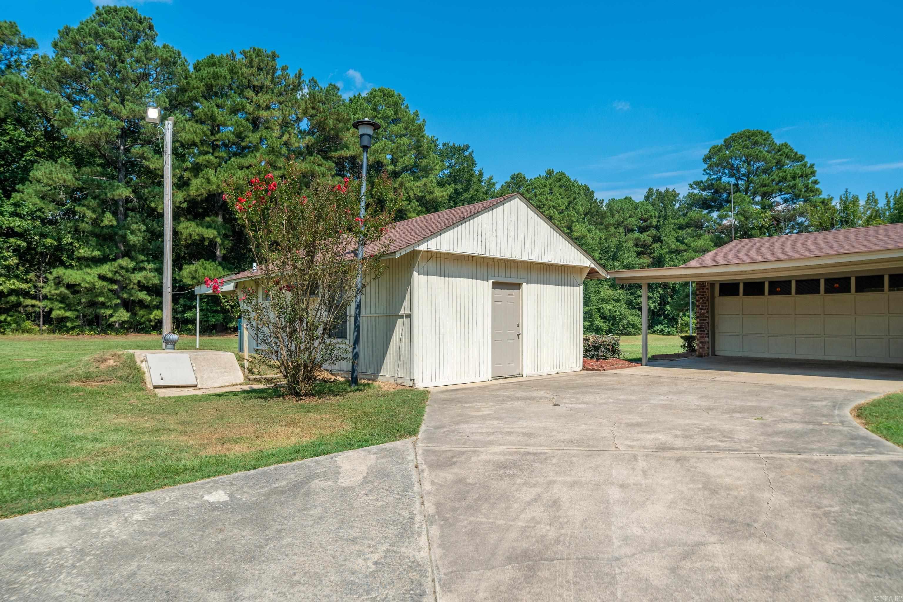 PRINCETON PIKE TRUCK - Residential