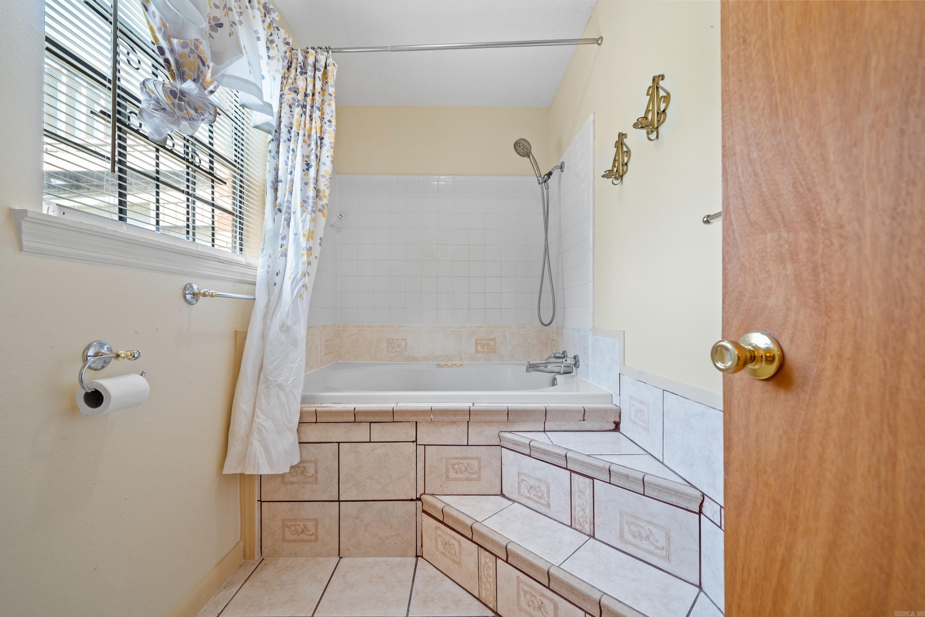 PRINCETON PIKE TRUCK - Residential