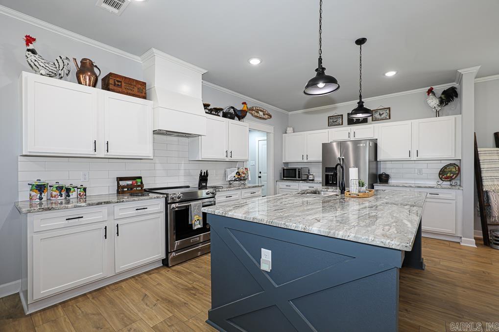 TIMBER POINT - Residential