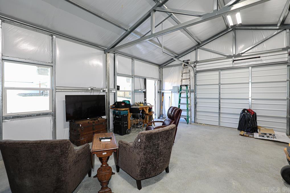 TIMBER POINT - Residential