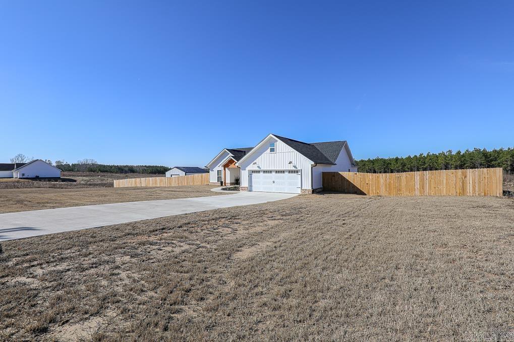 TIMBER POINT - Residential