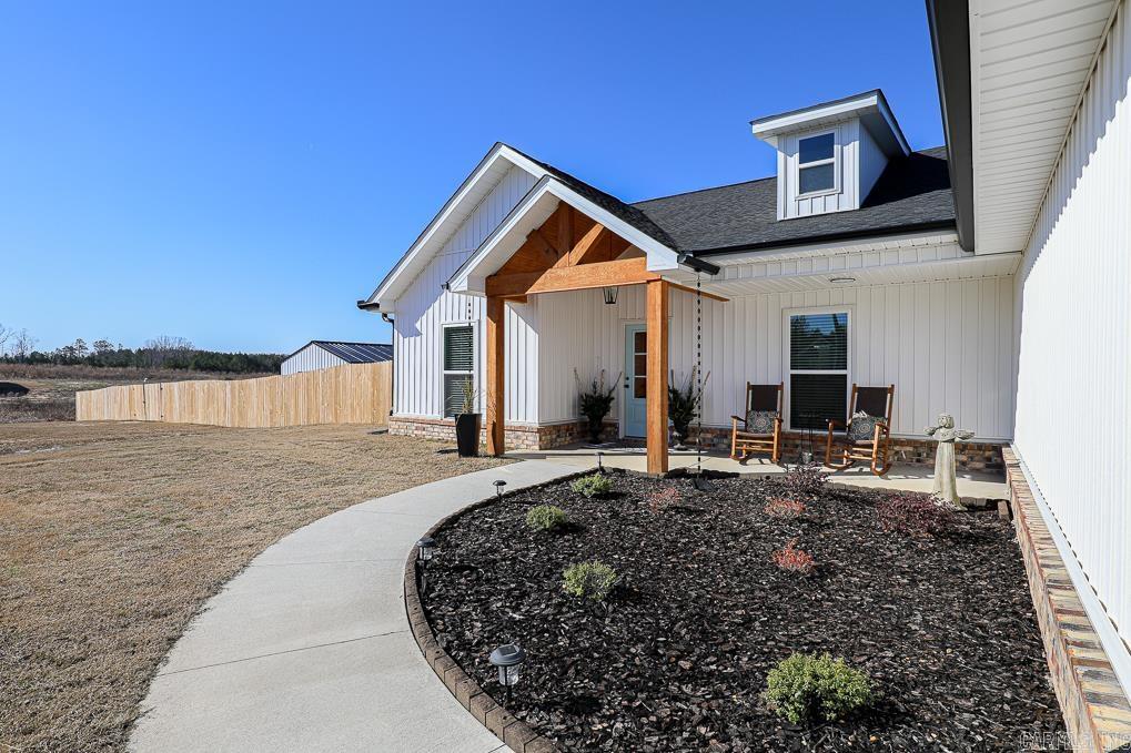 TIMBER POINT - Residential