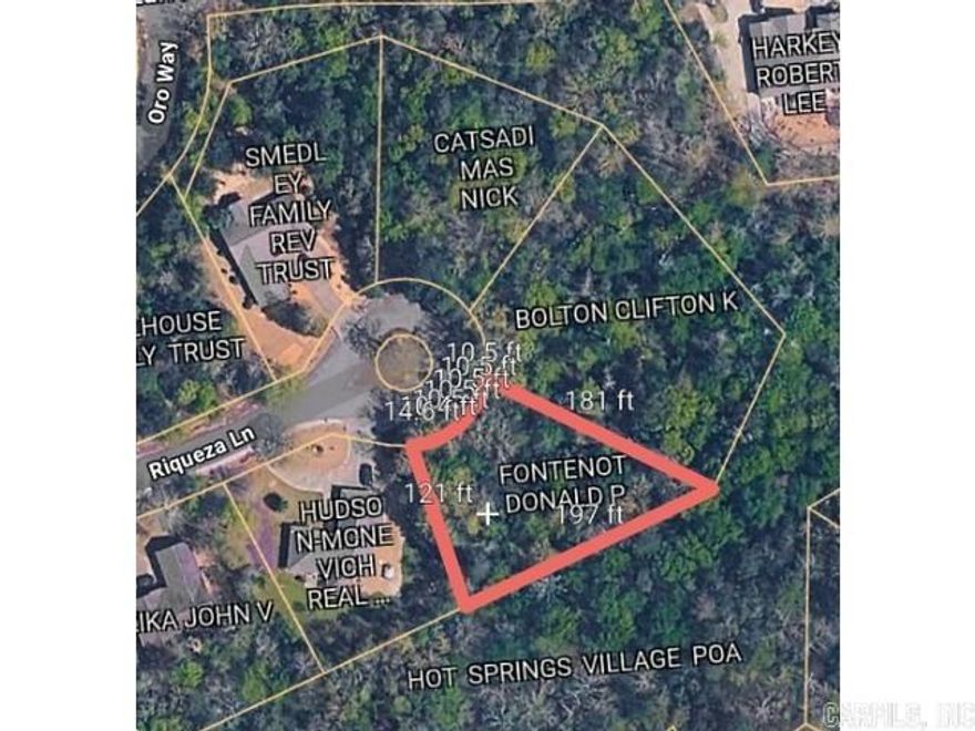 Wonderful flat building lot, almost 0.4 acres!  The lot is located on a short cul-de-sac, with common area behind the lot.  There is just enough slope from a slight ridge right in the middle of the lot to ensure no drainage issues for your future home.  Minutes away from the East Gate, Lake Isabella, and all of the East end golf courses.  Lot 003 Block 16 Isabella Subdivision, Garland County, Hot Springs Village AR  $300 Buy-In fee for HSV POA for first time buyers.