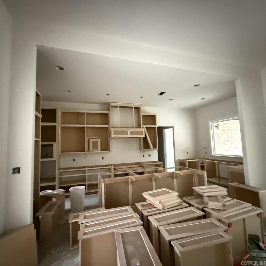 ARLINGTON PARK - Residential