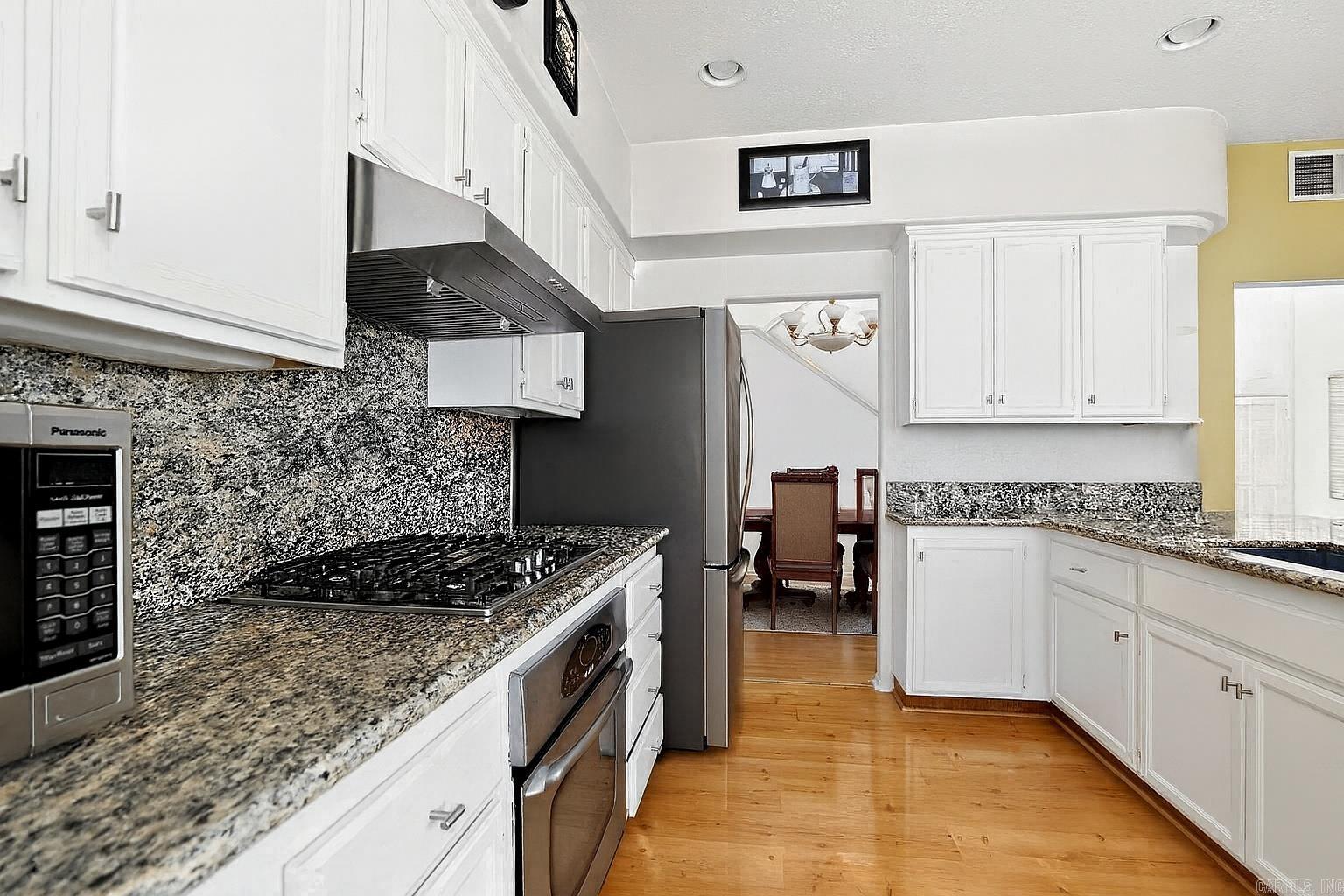 ARLINGTON PARK - Residential