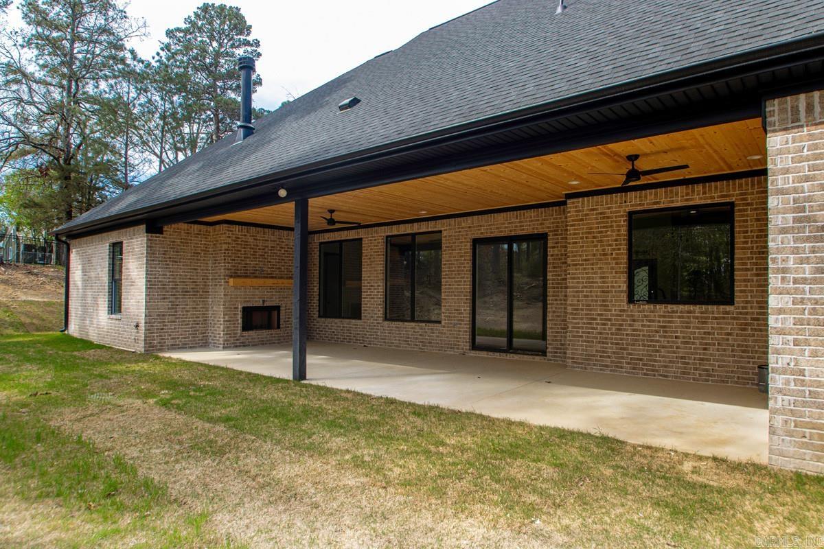 ARLINGTON PARK - Residential