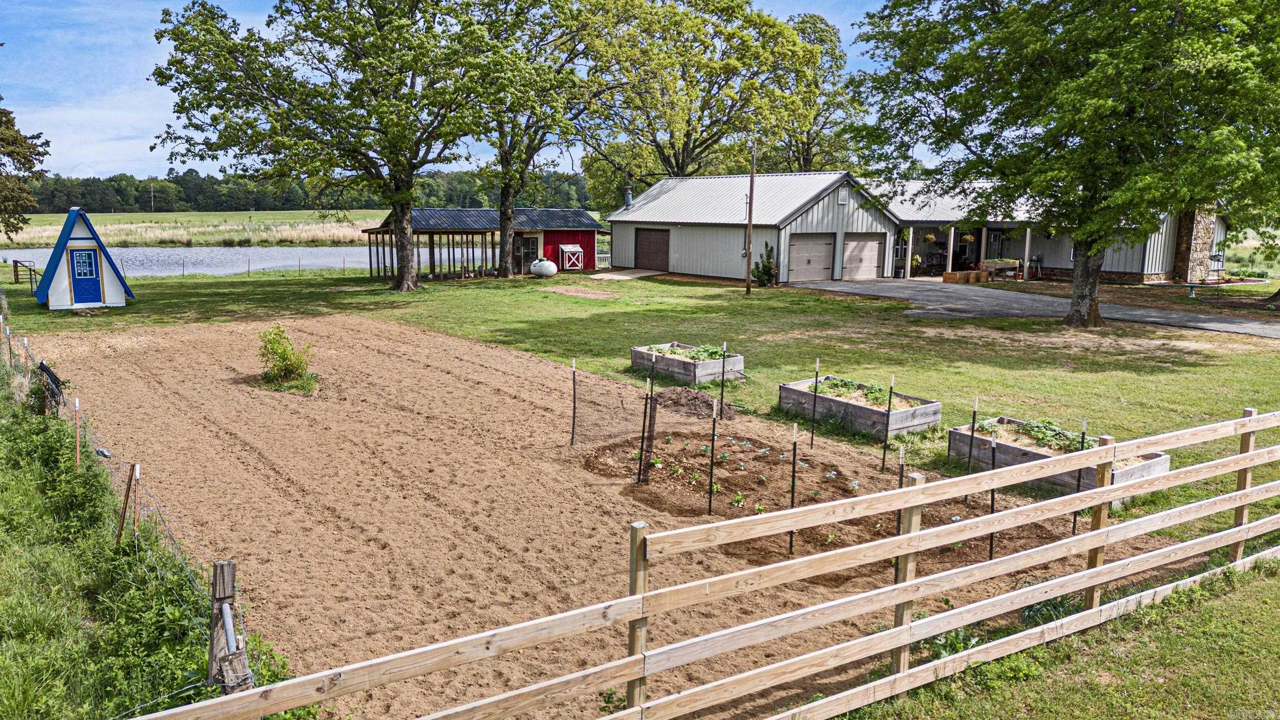 Metes & Bounds - Residential