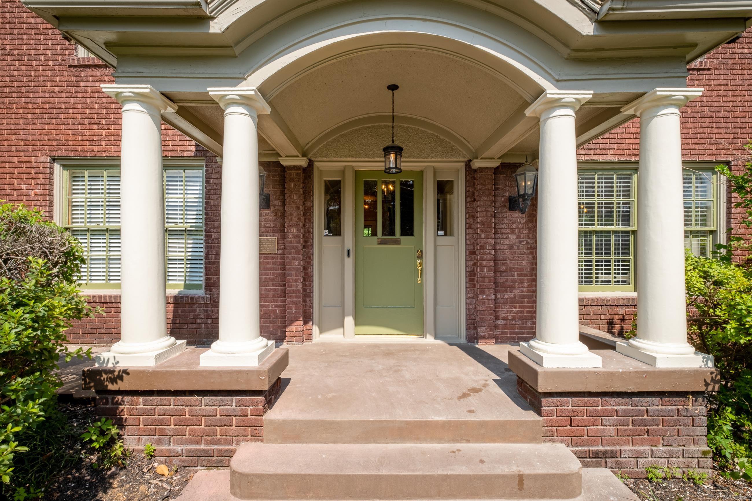 FULTONS - Residential